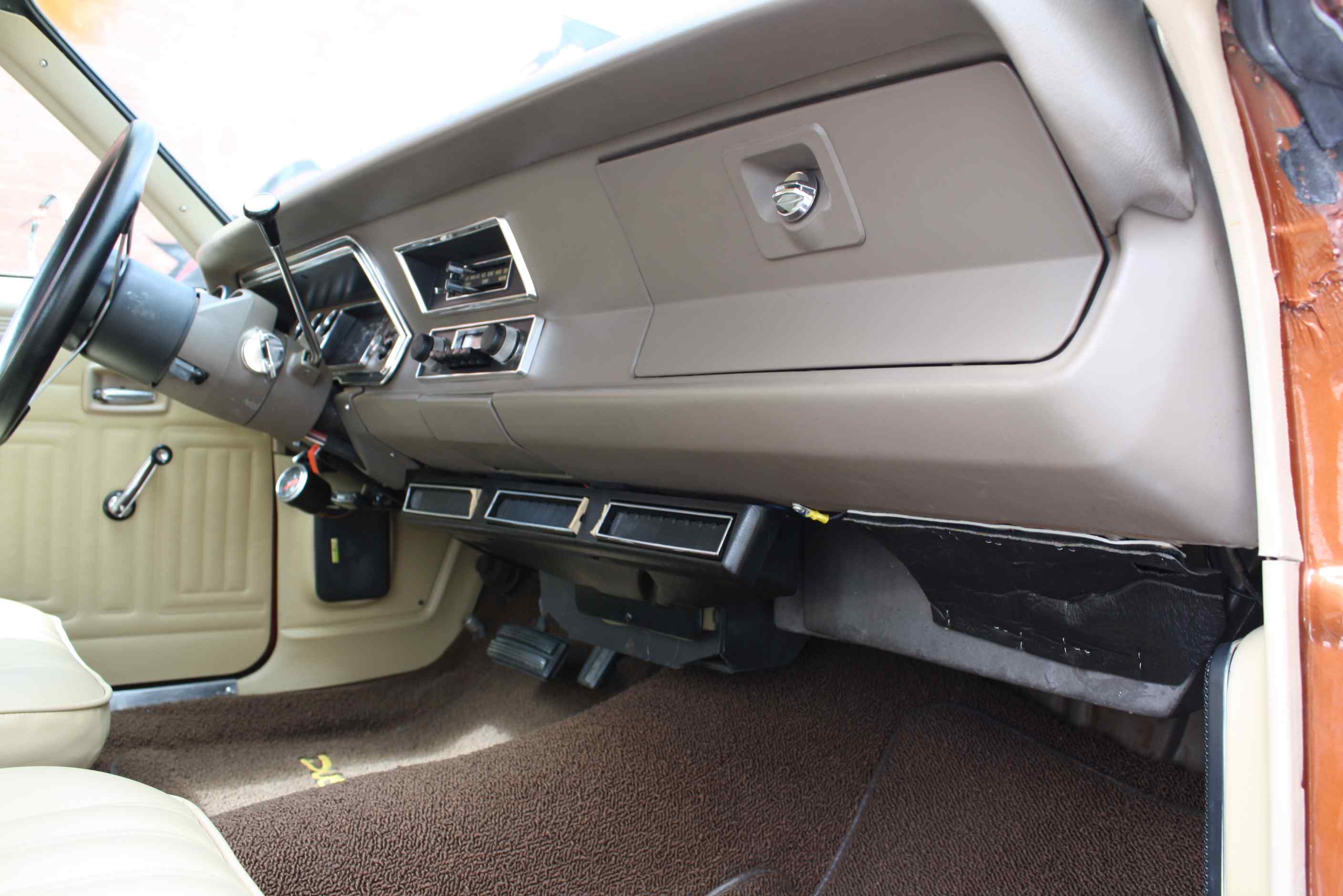 1974 Plymouth Duster