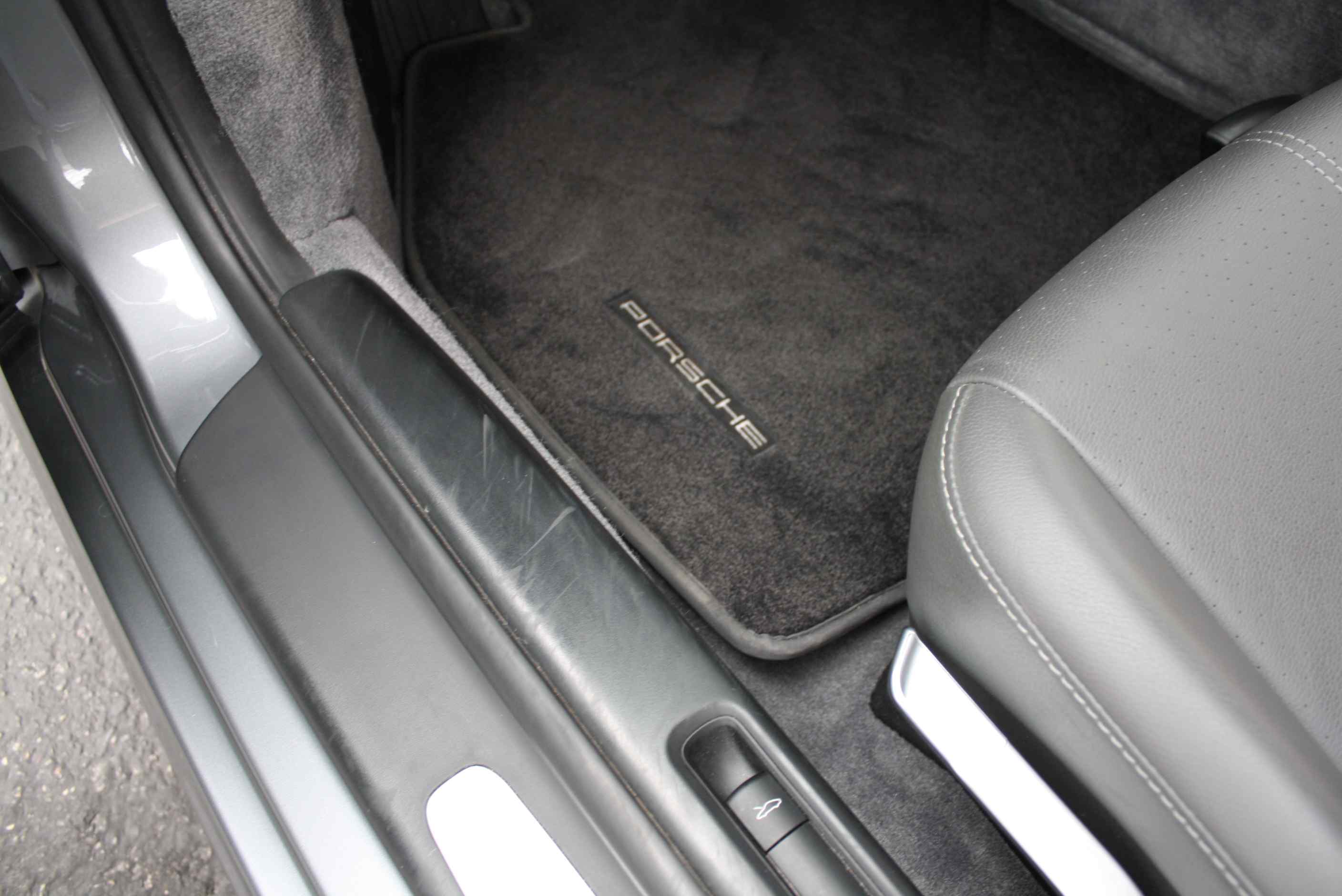 2006 Porsche Carrera Coupe 6 speed Manual