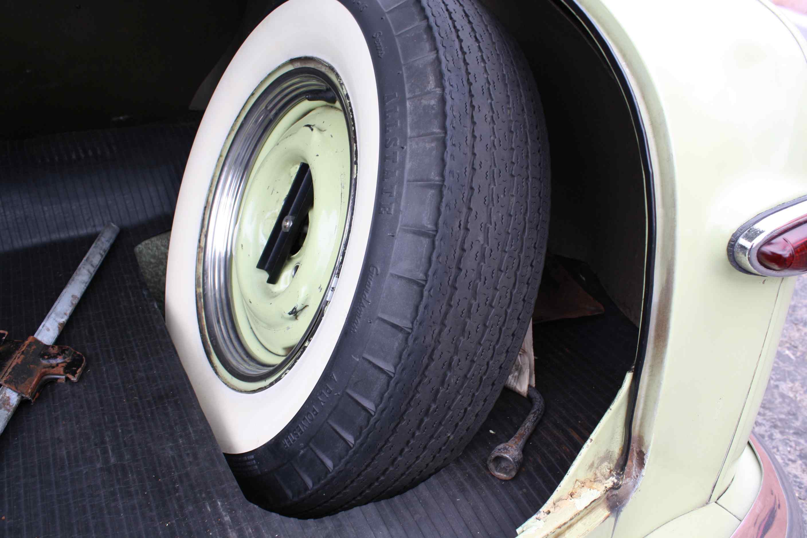 1950 Ford Club Coupe