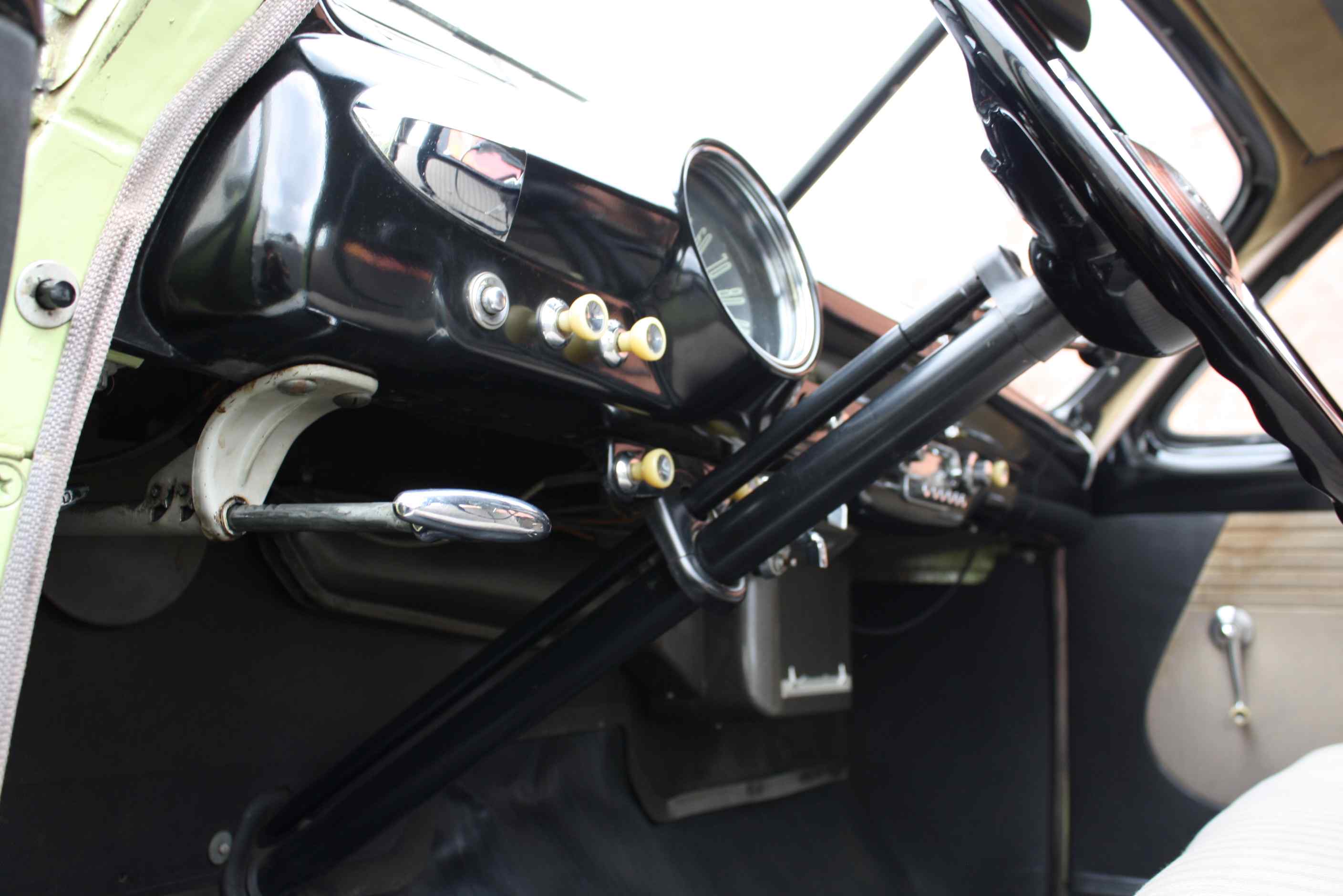 1950 Ford Club Coupe