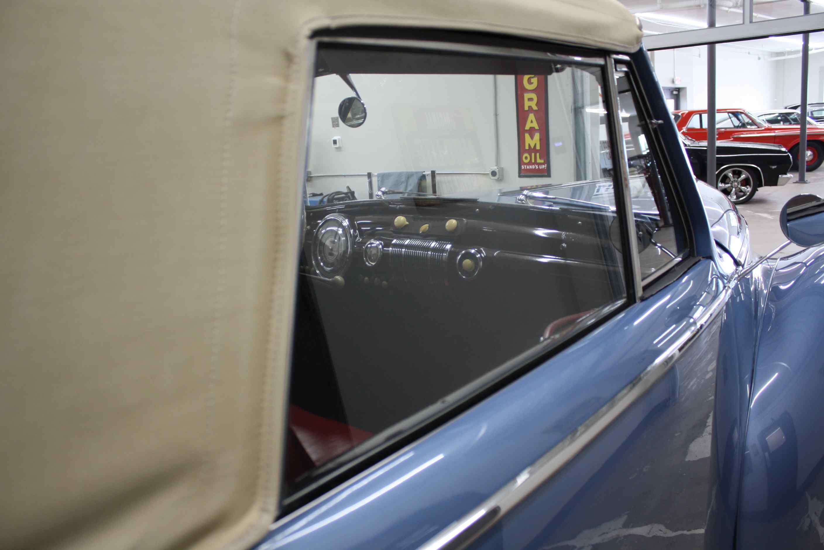 1941 Lincoln Zephyr Converible