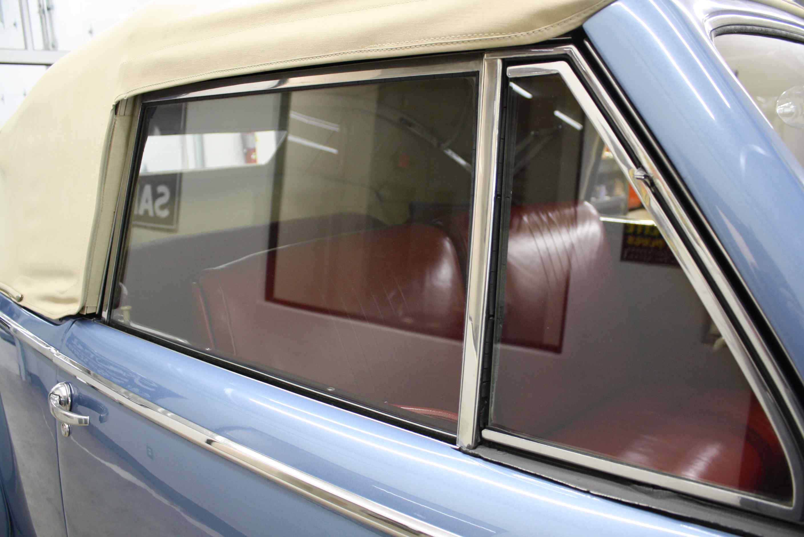 1941 Lincoln Zephyr Converible