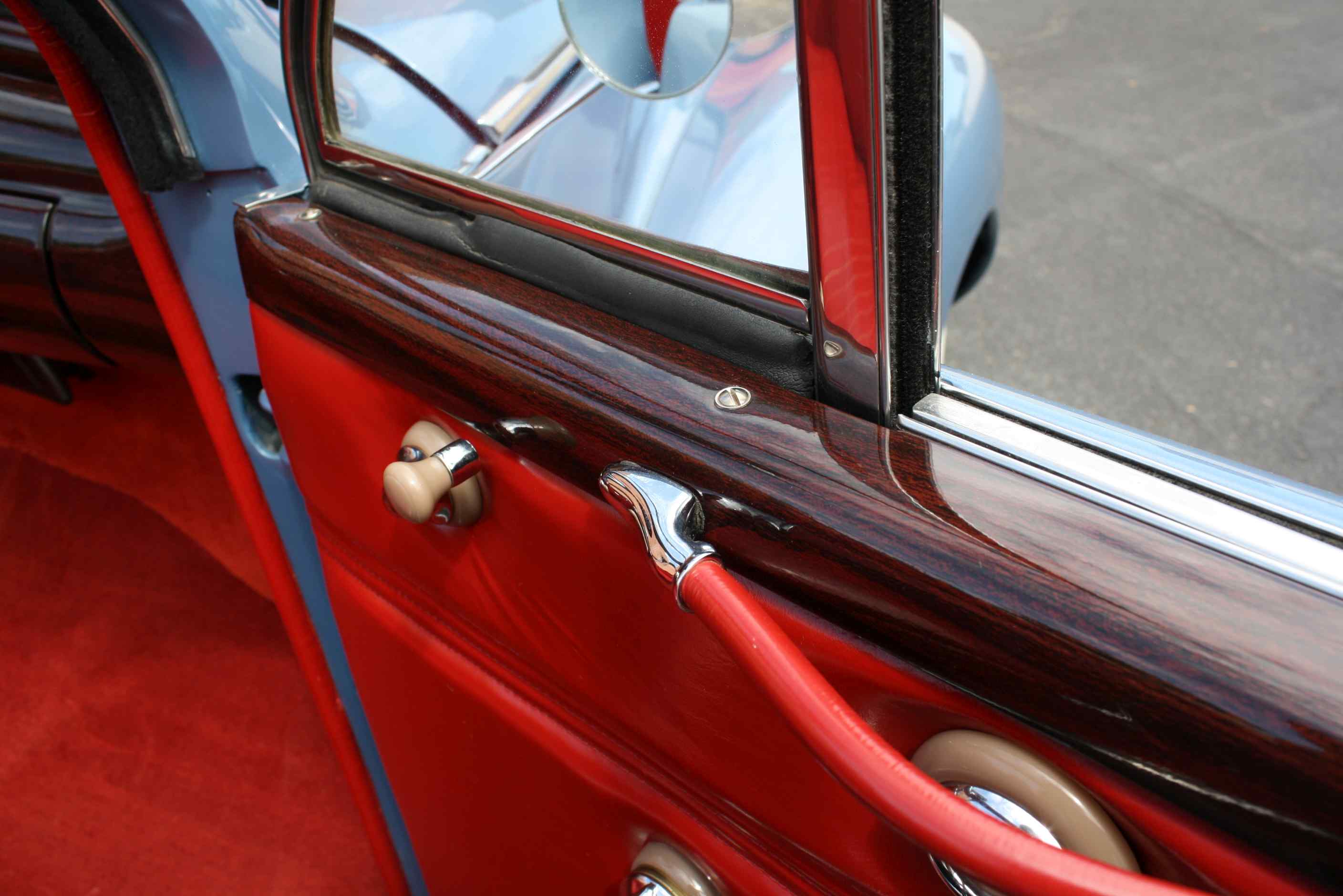 1941 Lincoln Zephyr Converible