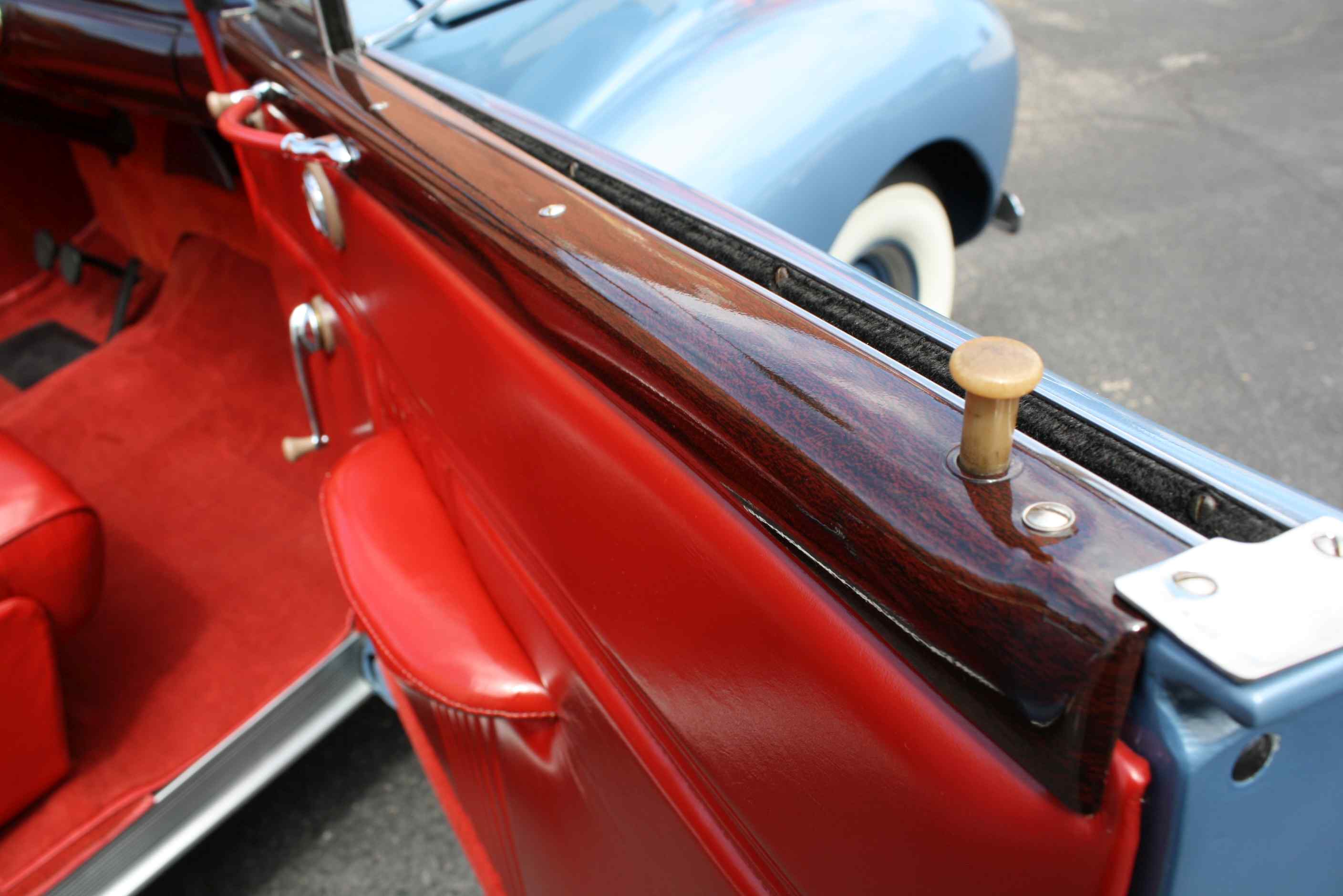 1941 Lincoln Zephyr Converible