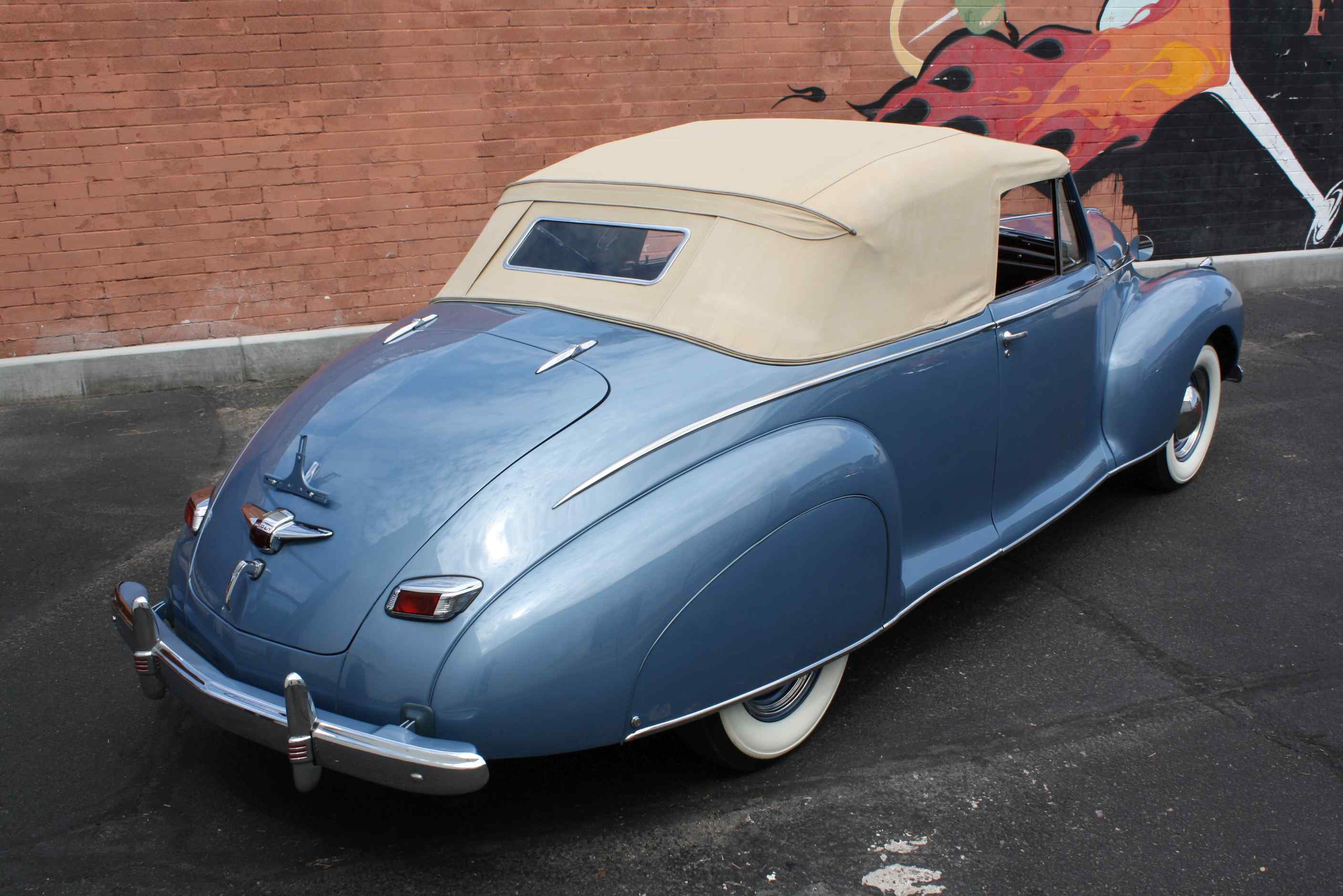 1941 Lincoln Zephyr Converible