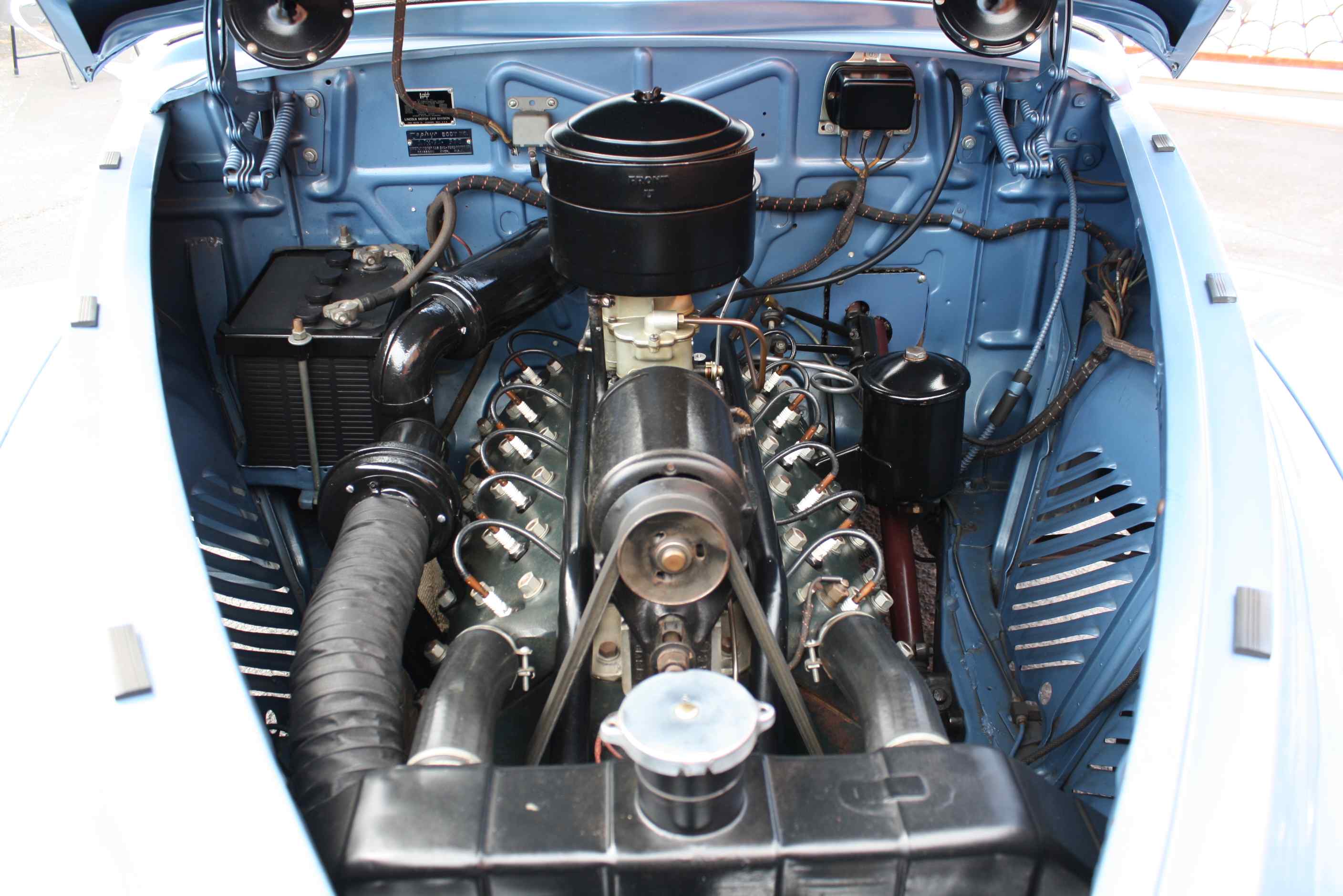 1941 Lincoln Zephyr Converible