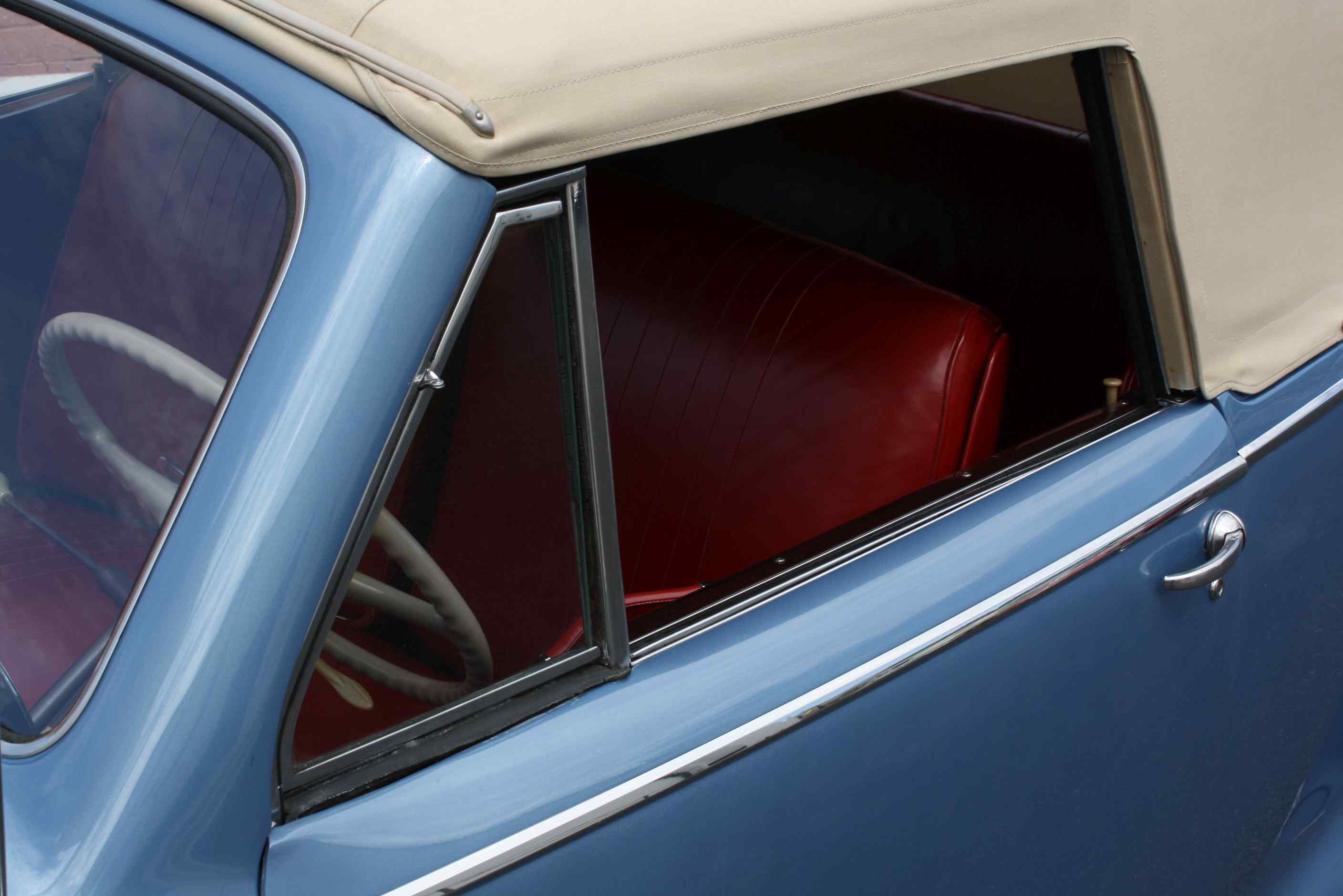 1941 Lincoln Zephyr Converible