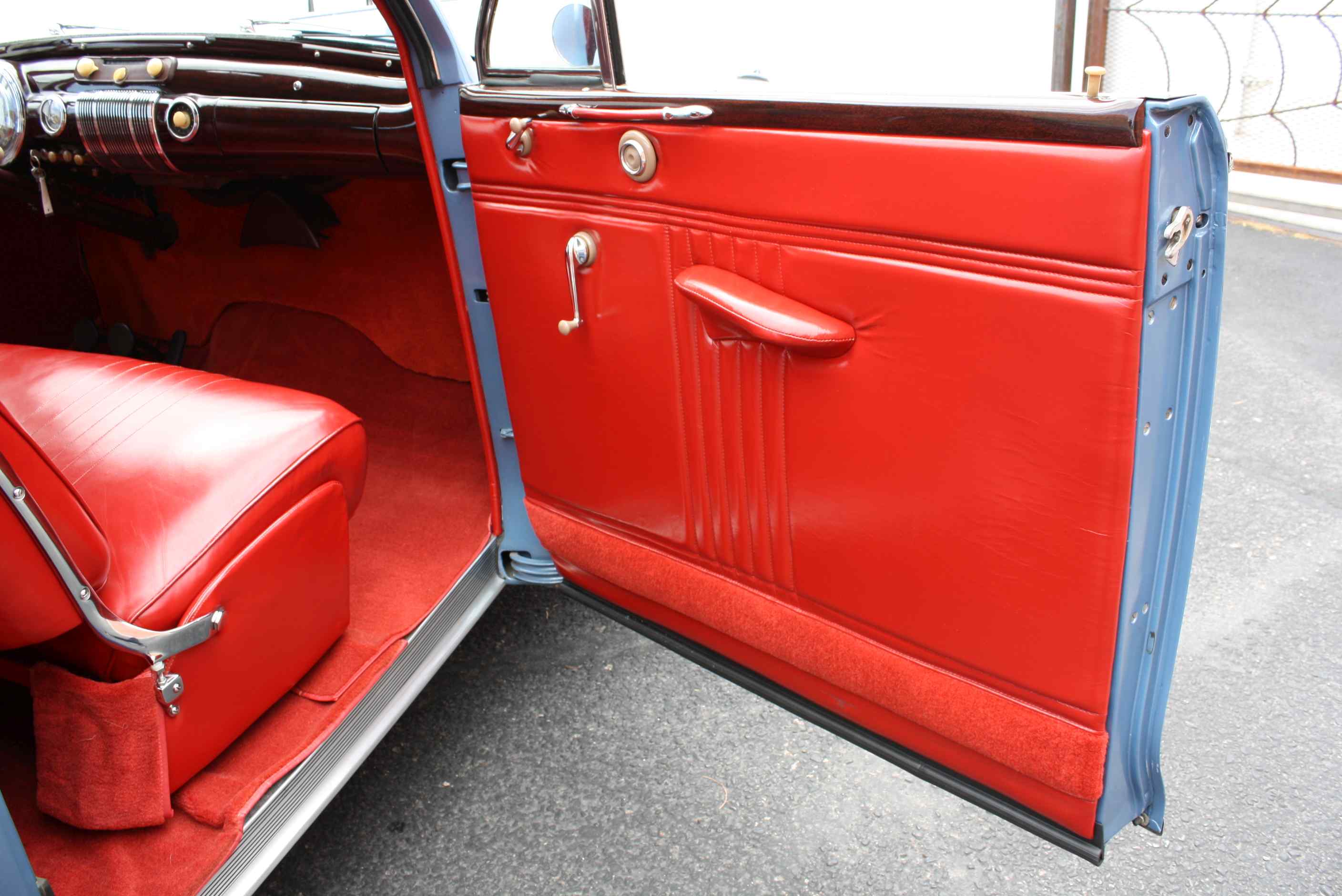 1941 Lincoln Zephyr Converible