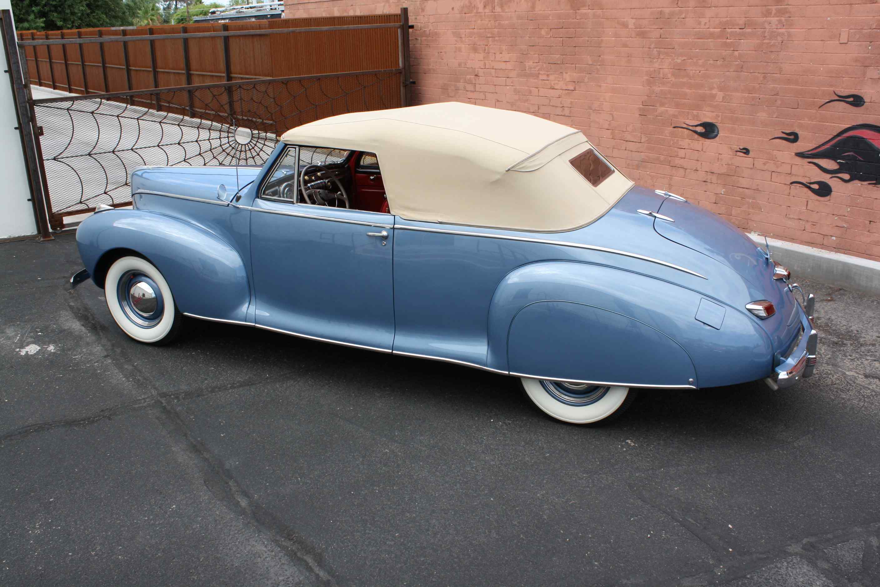 1941 Lincoln Zephyr Converible