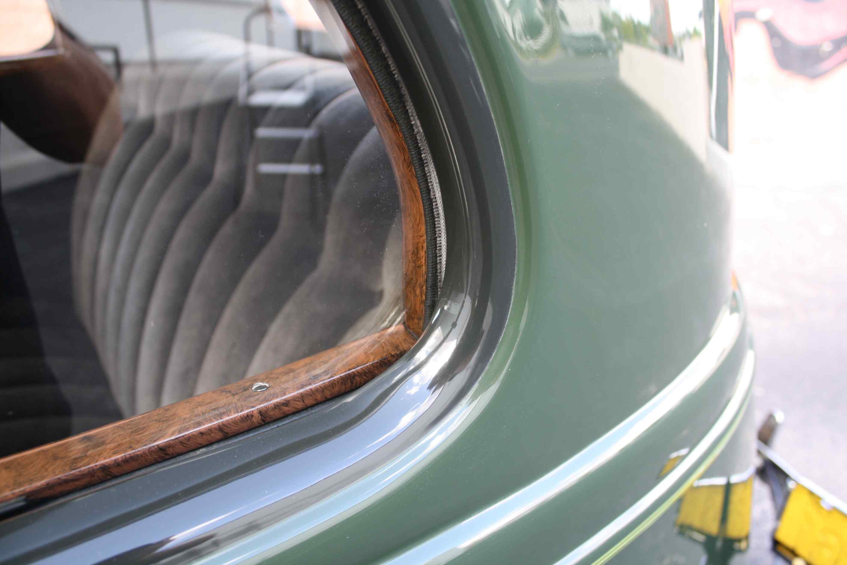 1934 Ford Deluxe Victoria