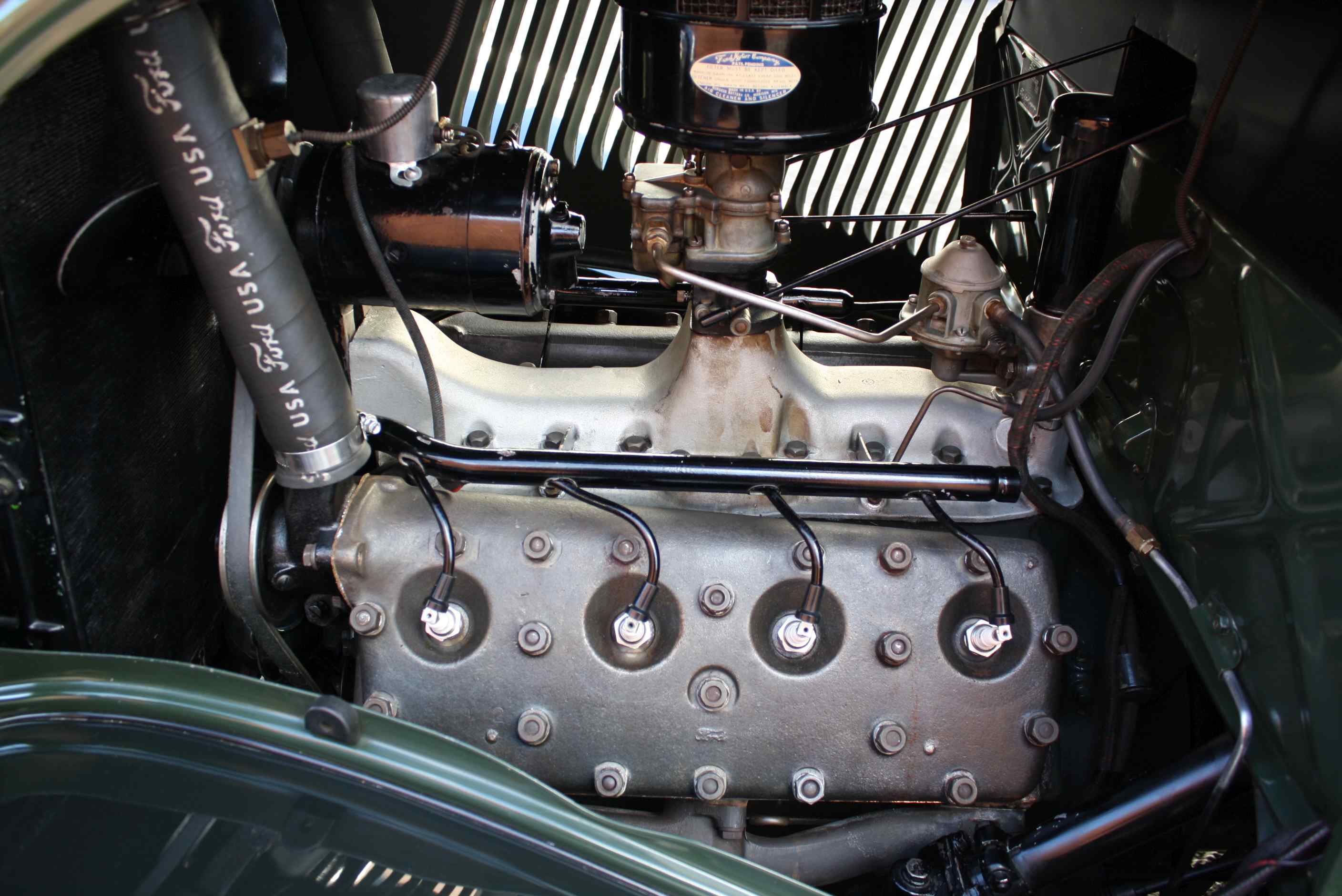 1934 Ford Deluxe Victoria
