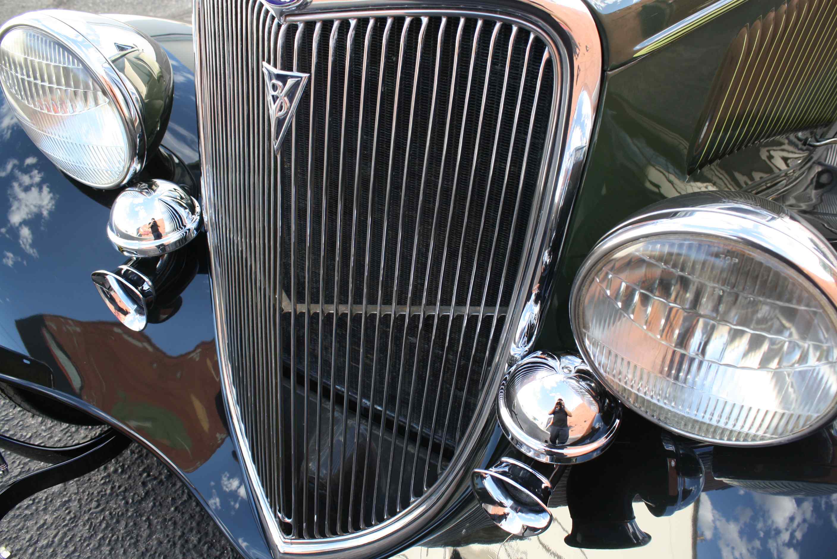 1934 Ford Deluxe Victoria