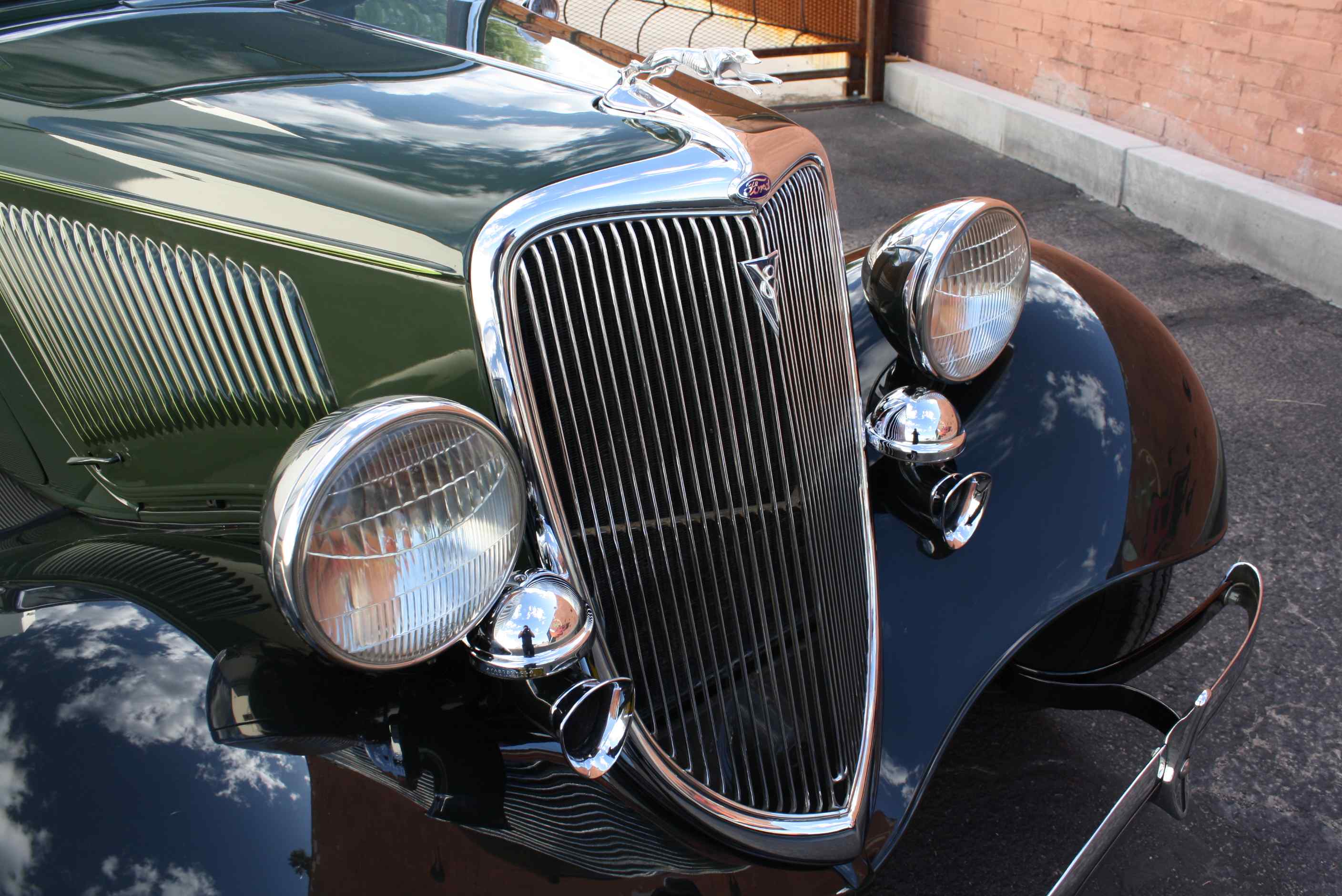 1934 Ford Deluxe Victoria