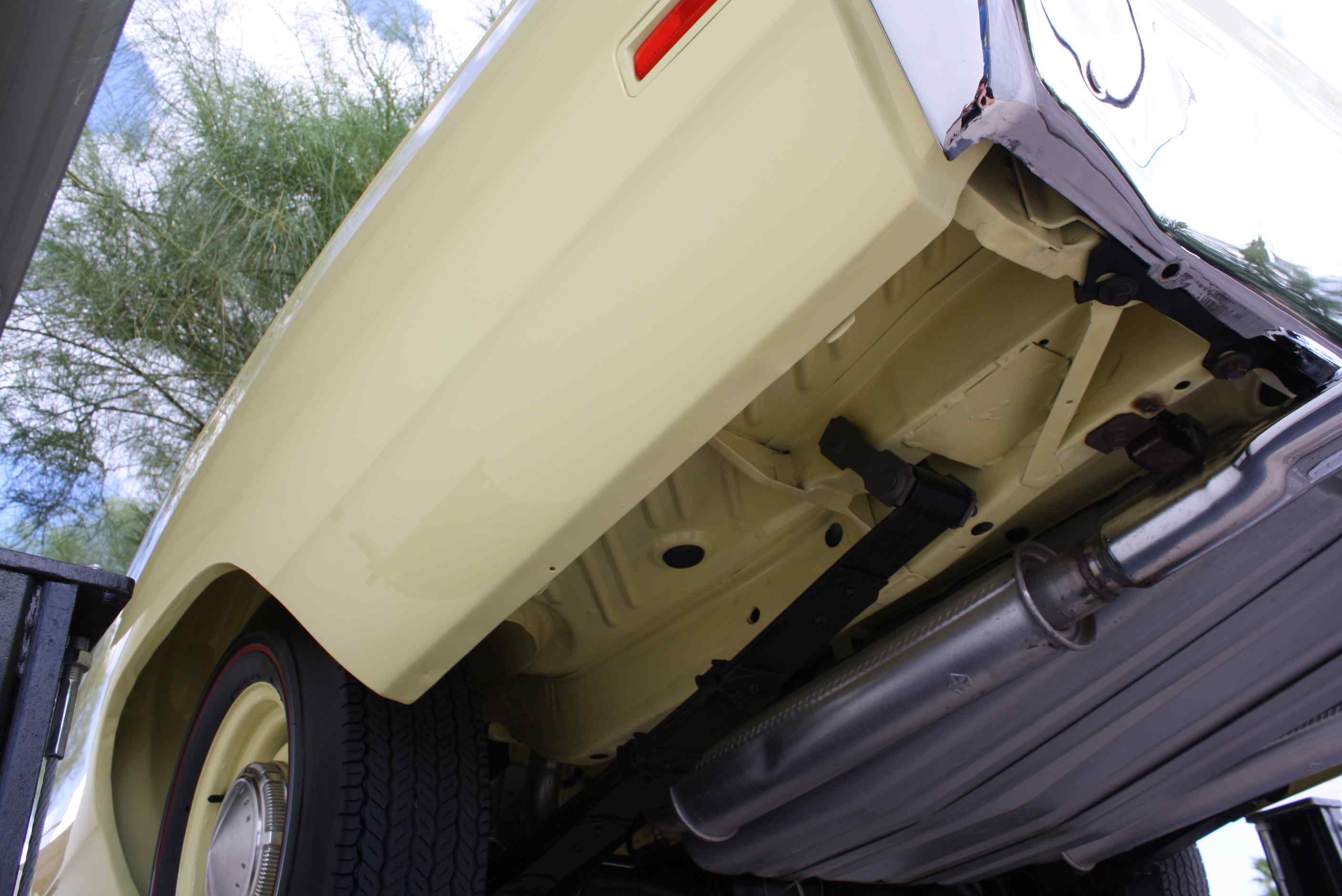 1969 Plymouth Hemi Roadrunner