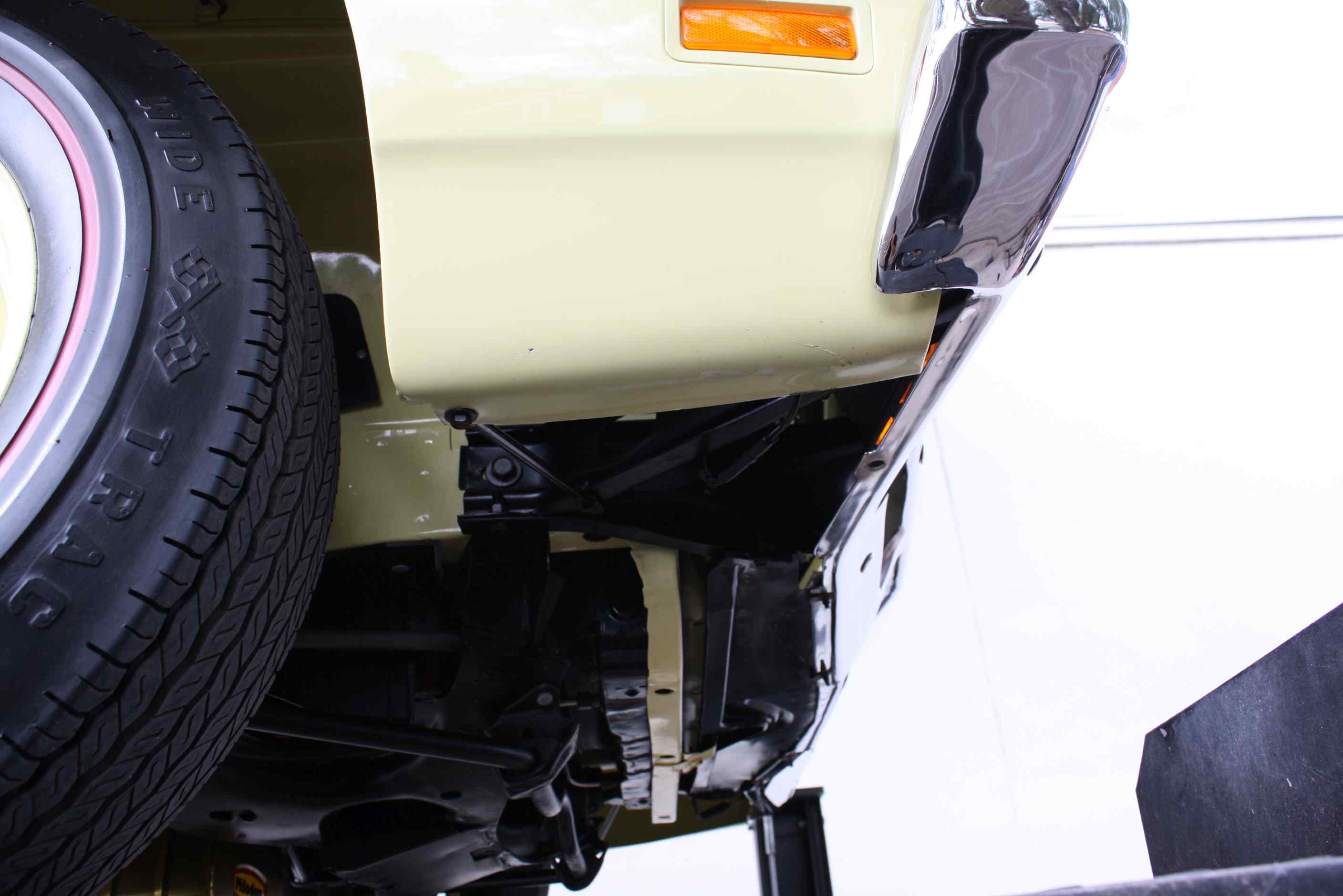 1969 Plymouth Hemi Roadrunner