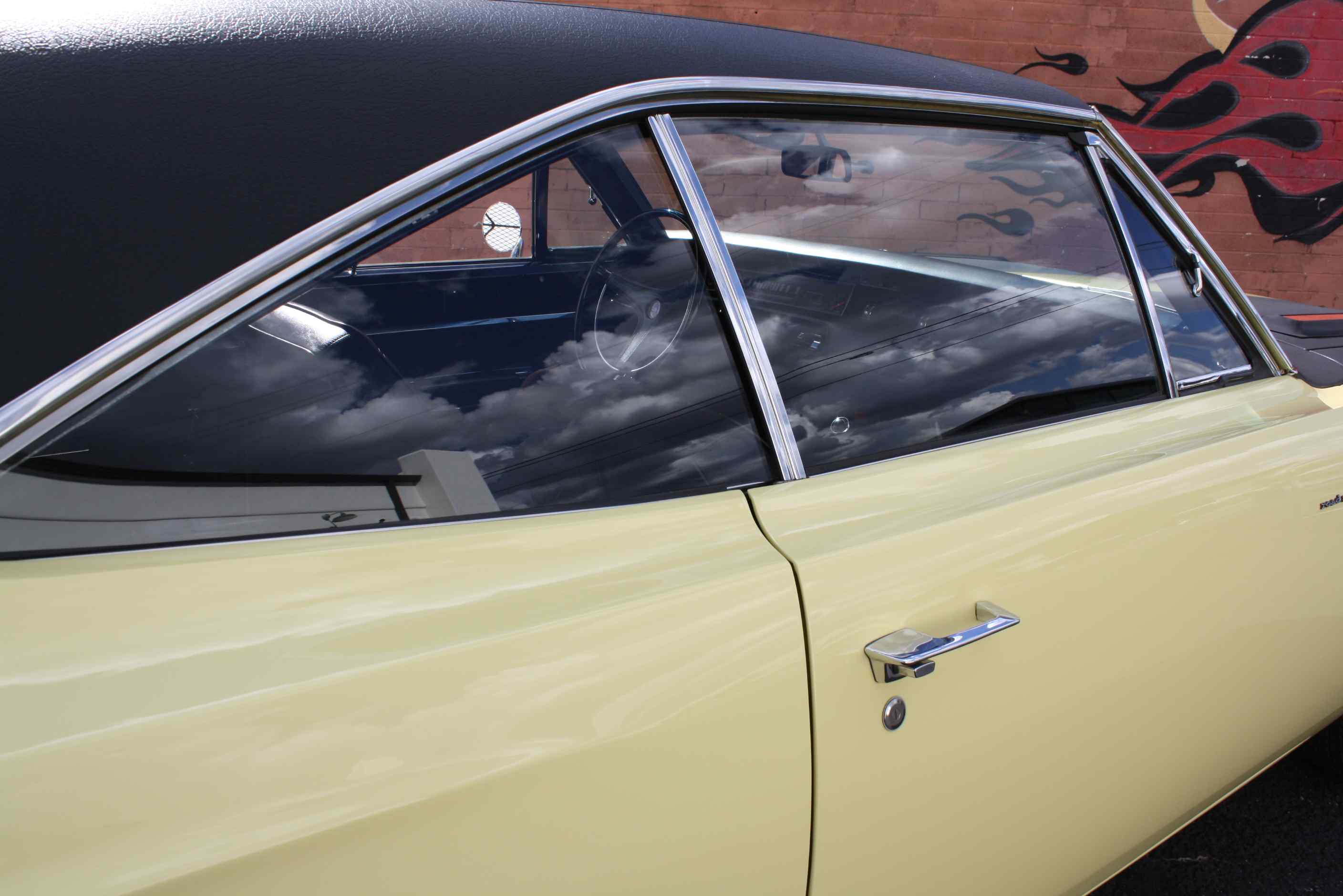 1969 Plymouth Hemi Roadrunner