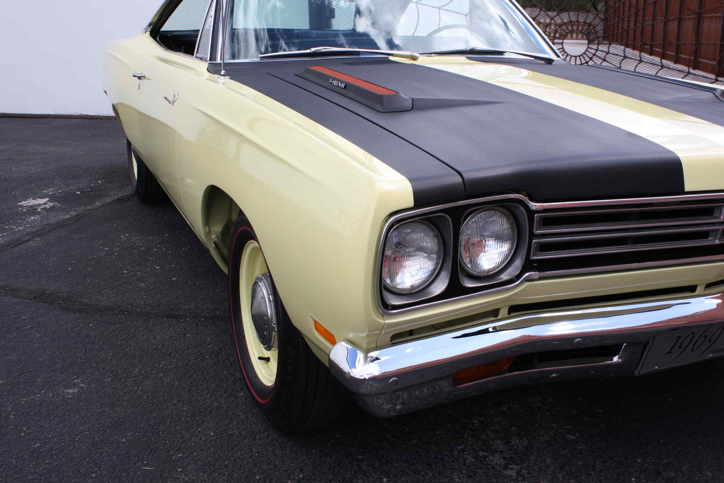 1969 Plymouth Hemi Roadrunner