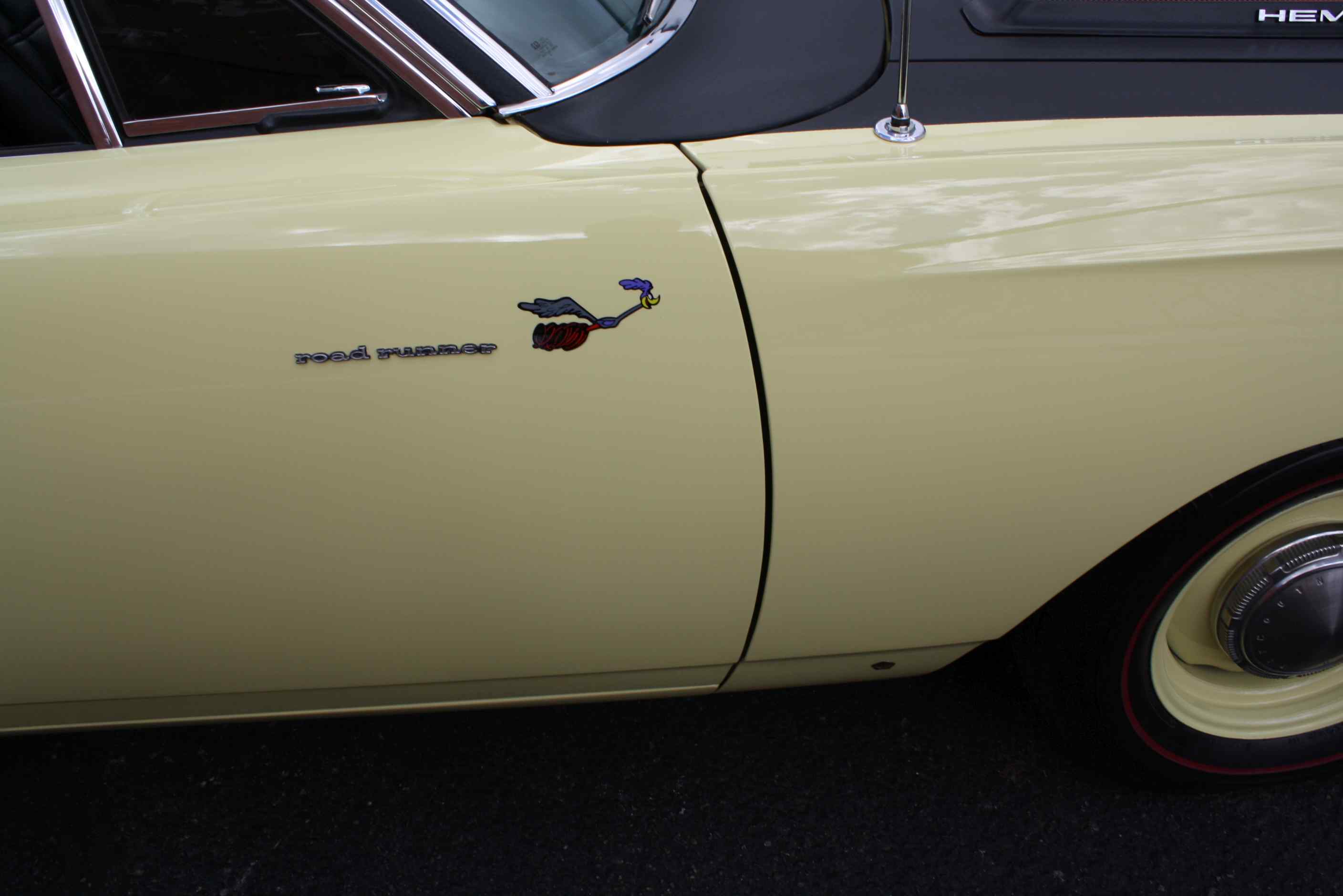 1969 Plymouth Hemi Roadrunner