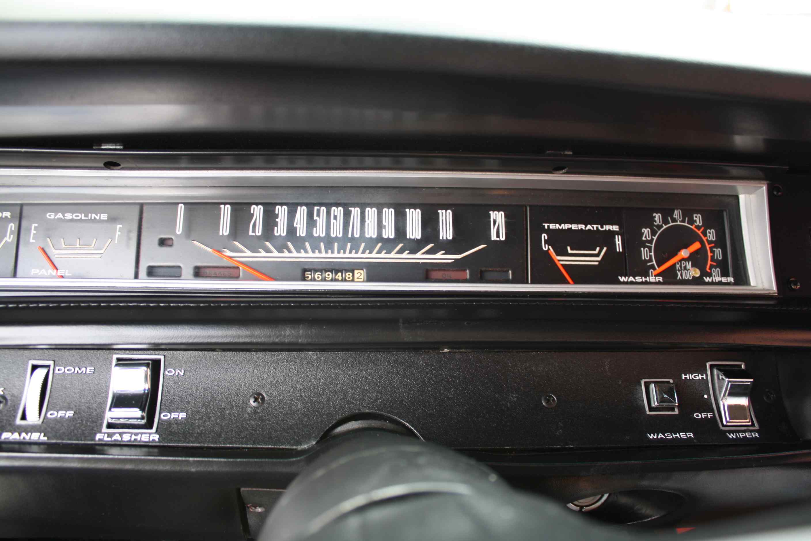 1969 Plymouth Hemi Roadrunner