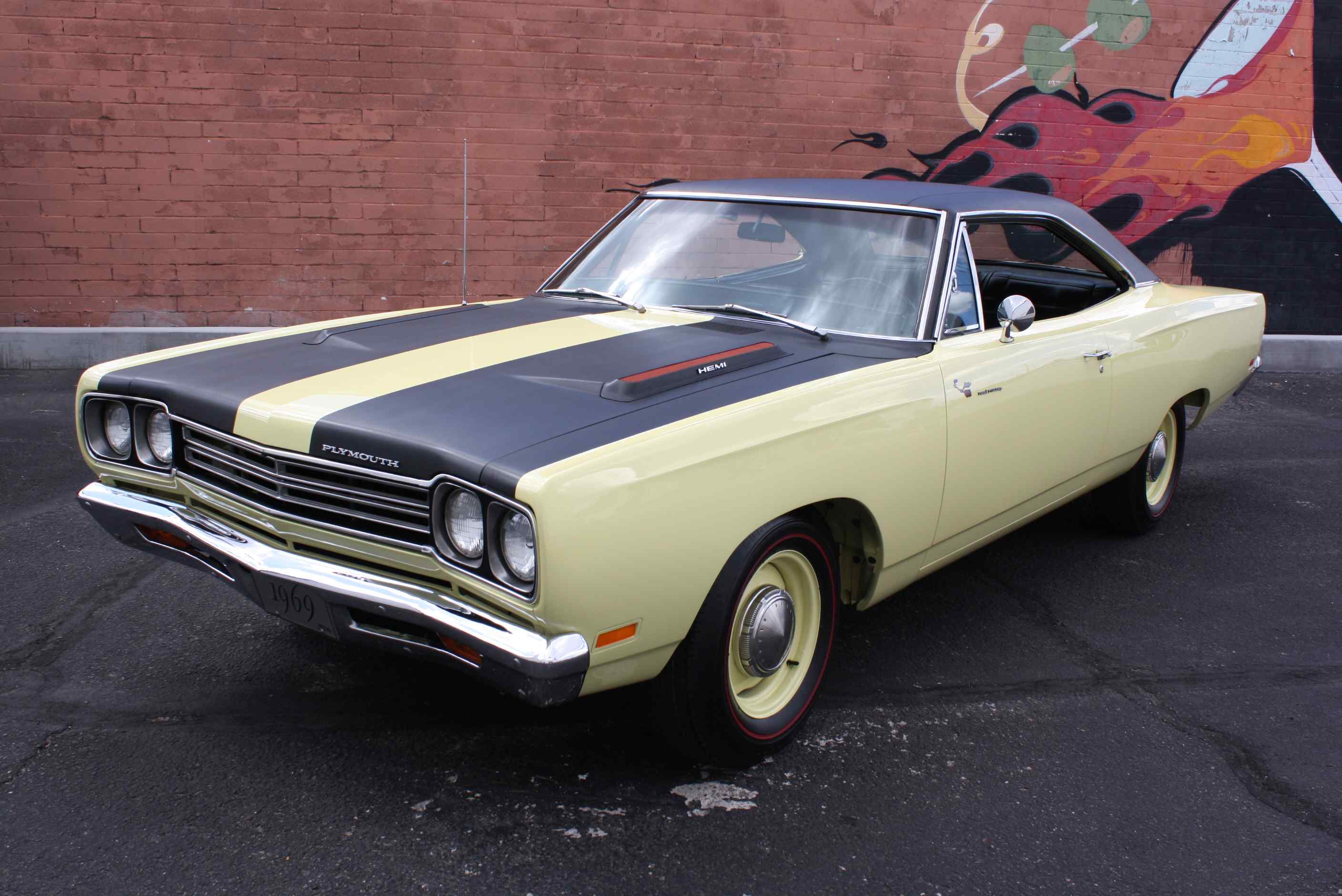 1969 Plymouth Hemi Roadrunner