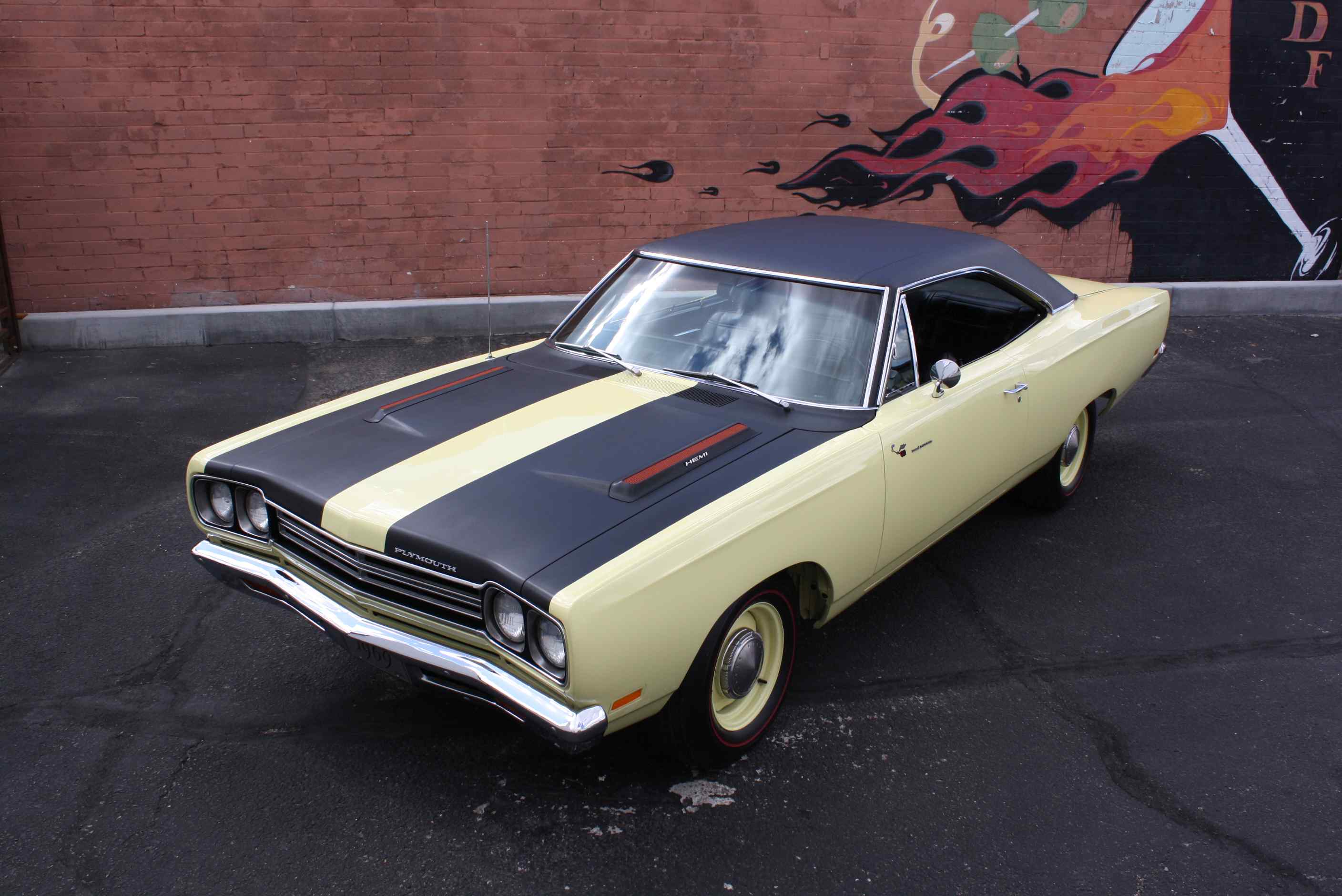 1969 Plymouth Hemi Roadrunner