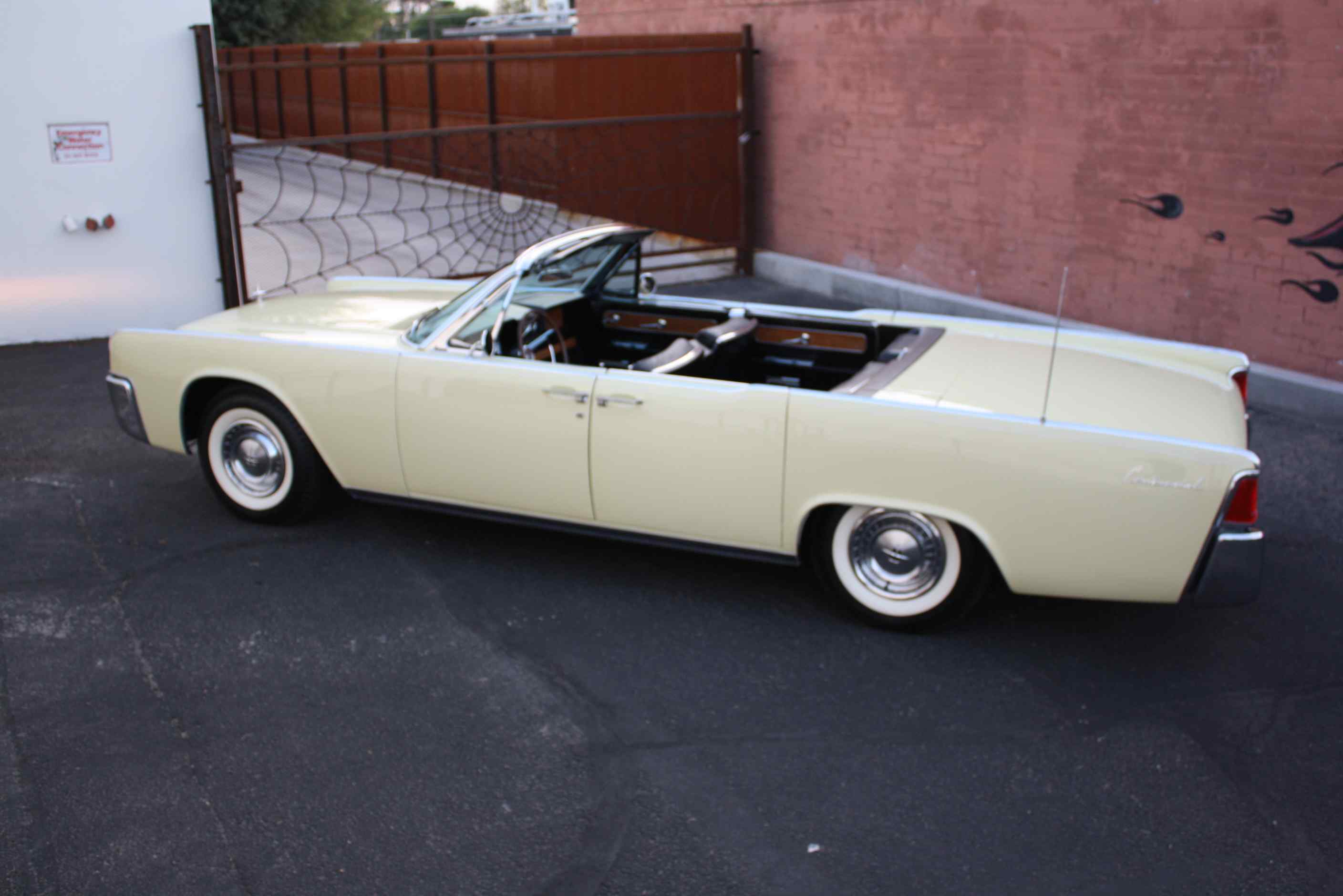 1961 Lincoln Continental Convertible