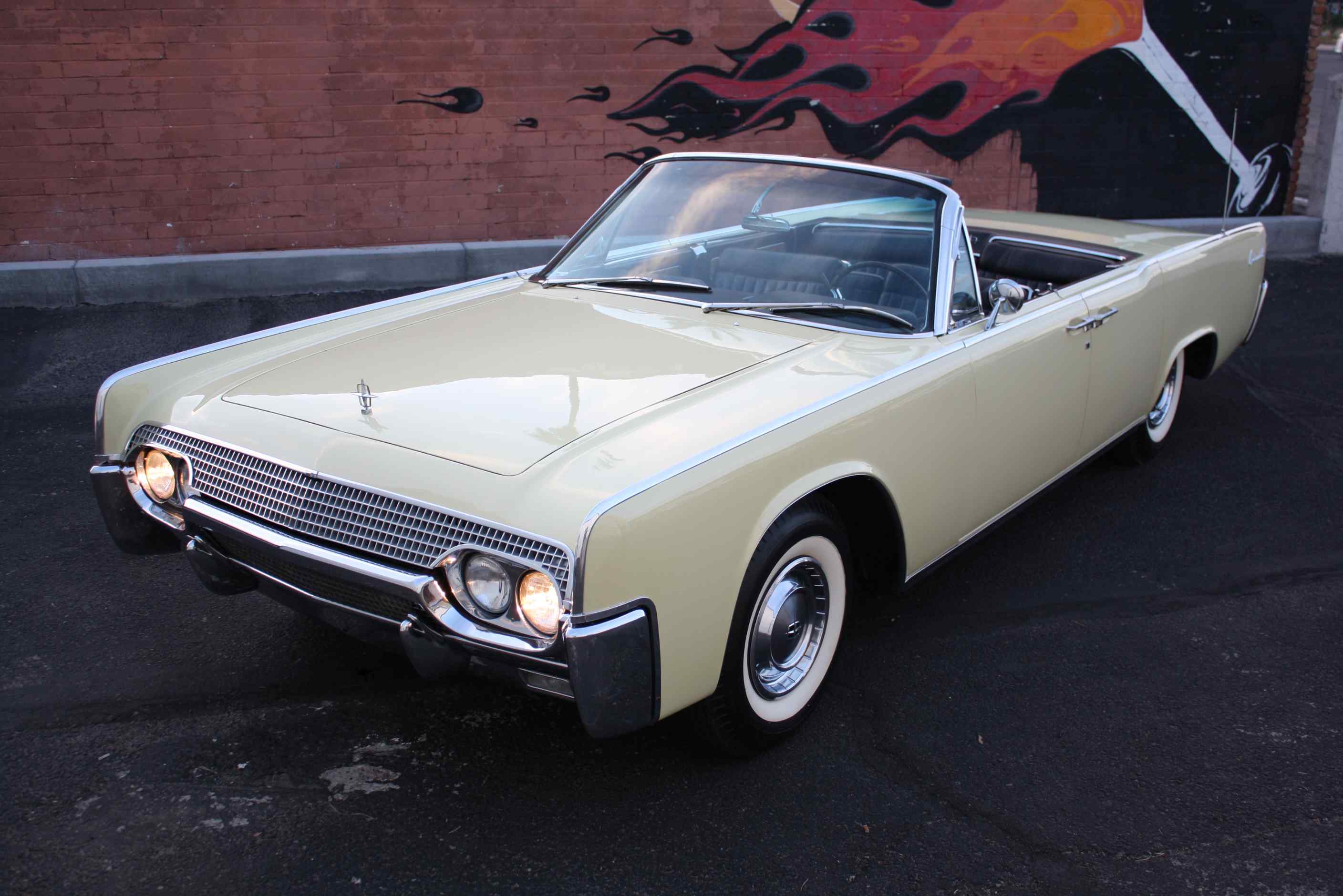 1961 Lincoln Continental Convertible