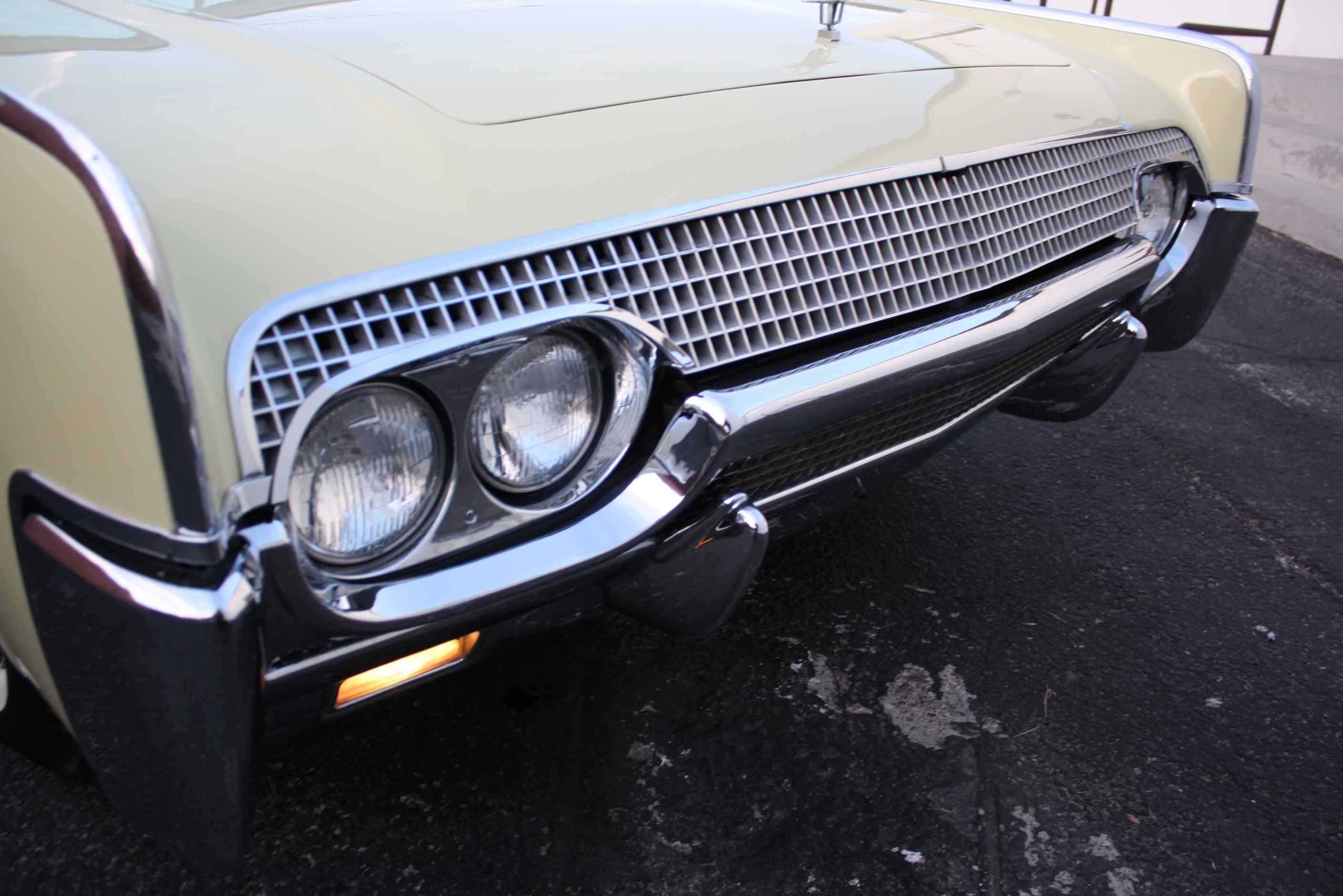 1961 Lincoln Continental Convertible