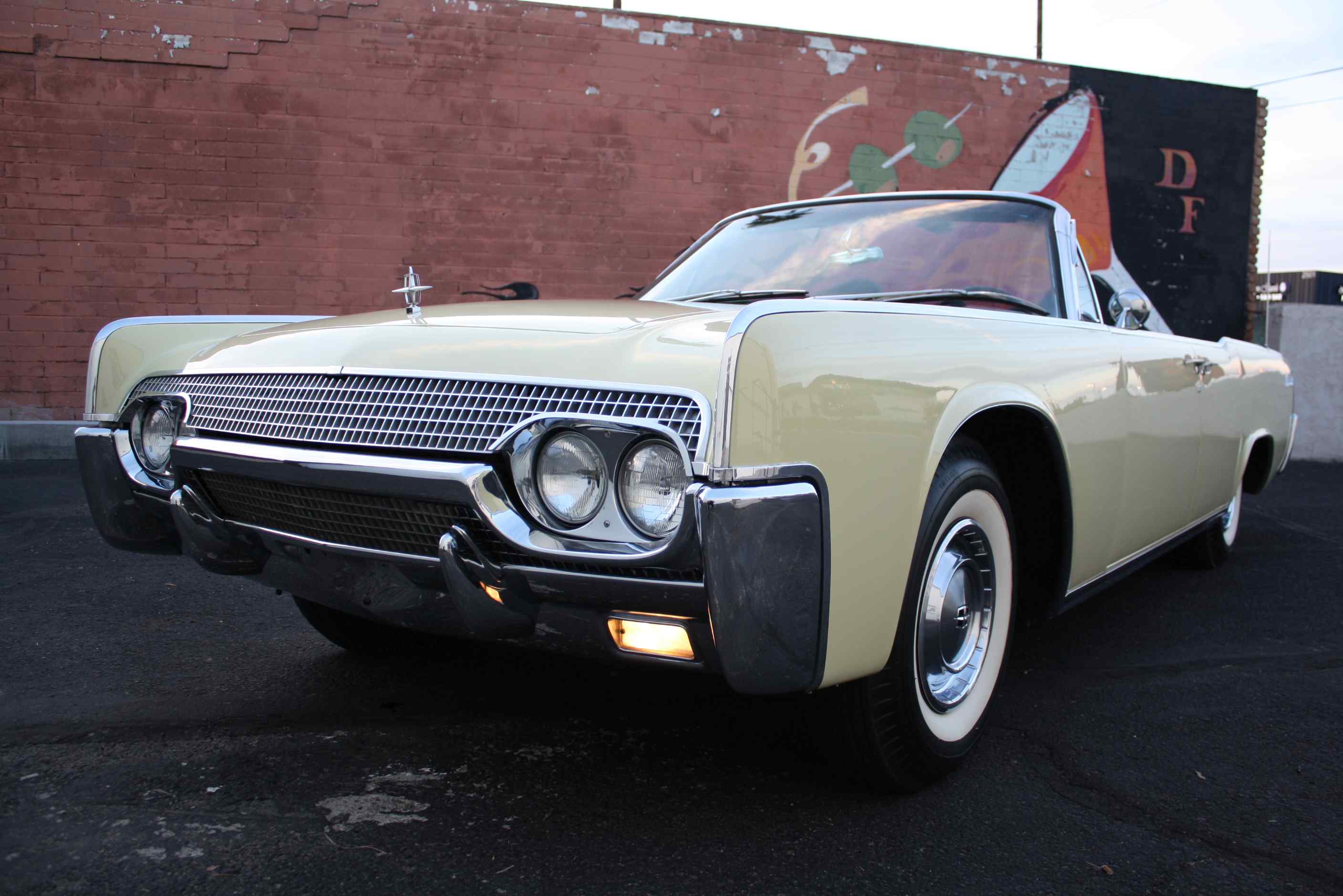 1961 Lincoln Continental Convertible