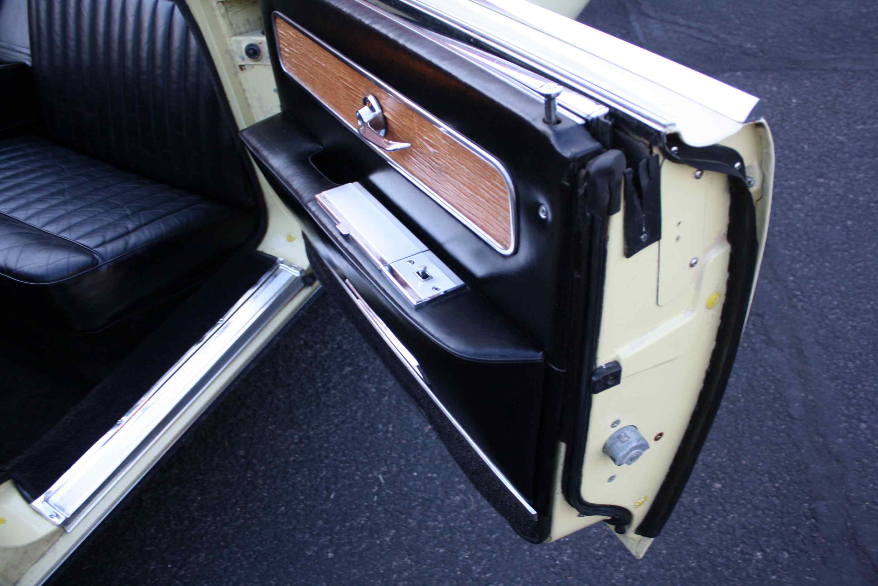 1961 Lincoln Continental Convertible