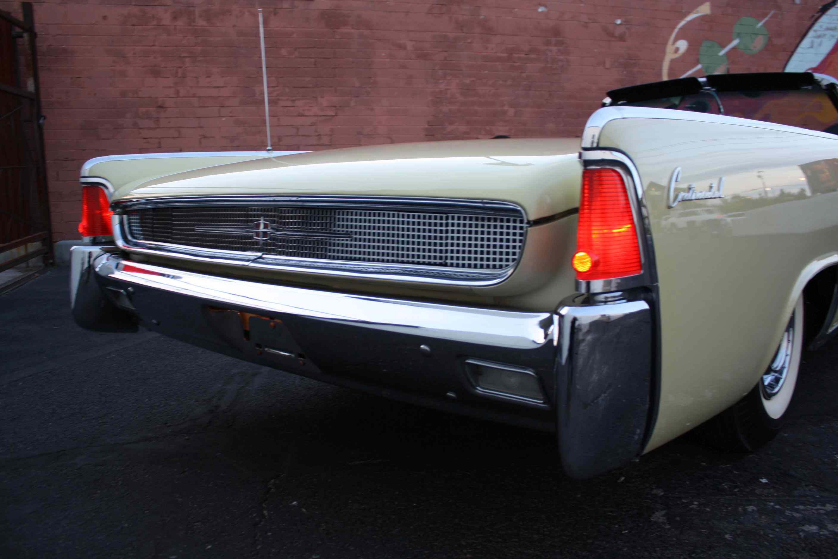 1961 Lincoln Continental Convertible