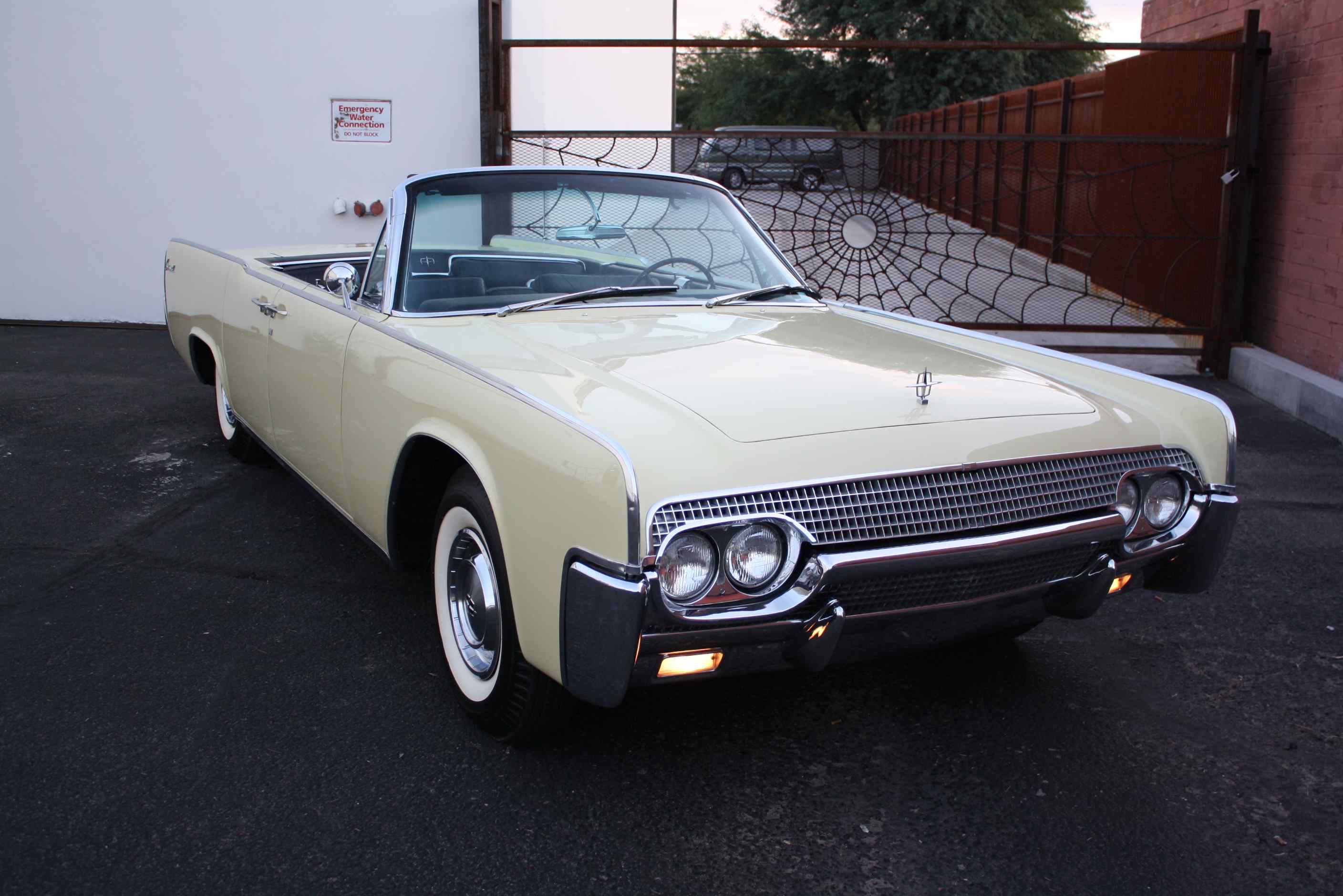1961 Lincoln Continental Convertible