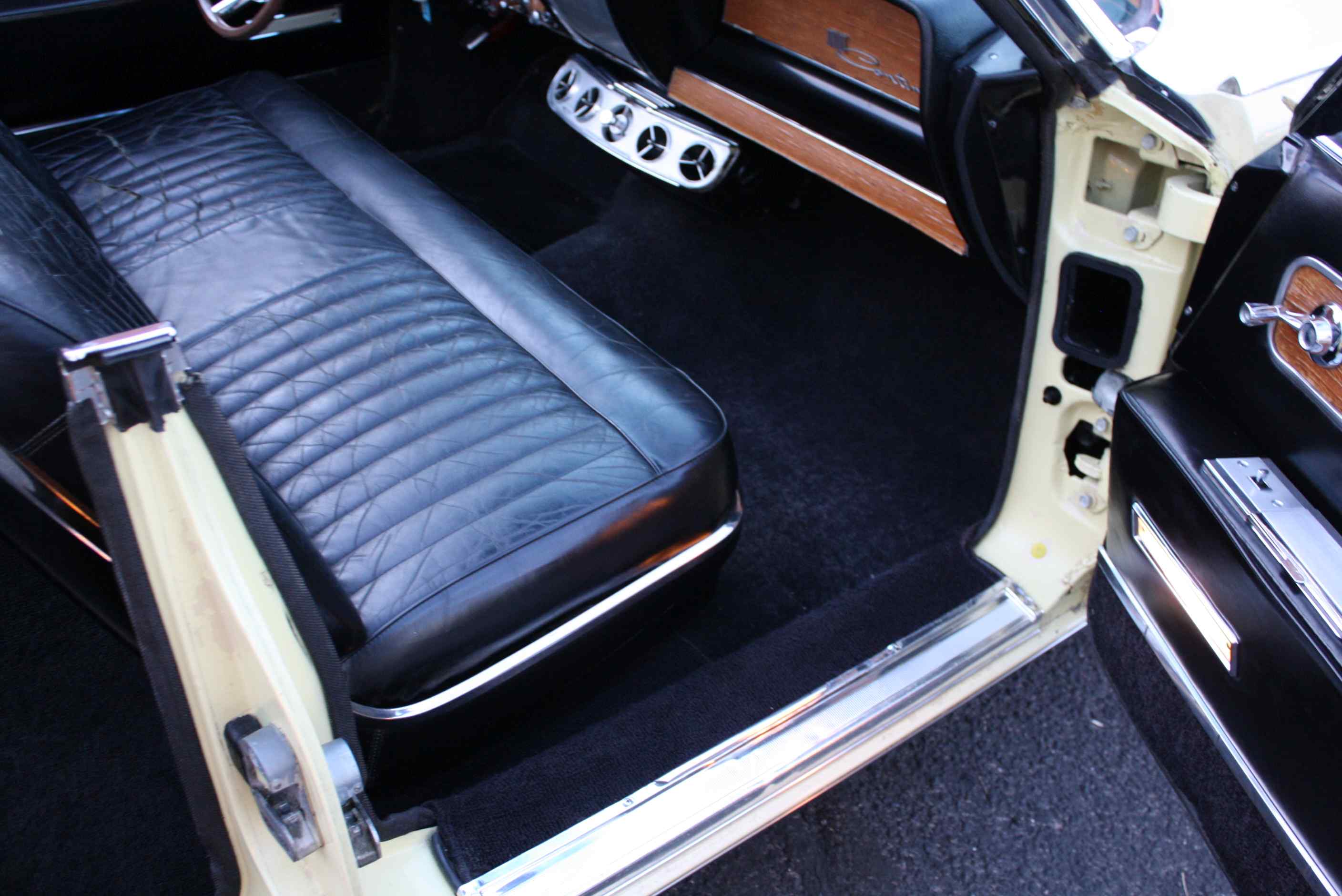 1961 Lincoln Continental Convertible