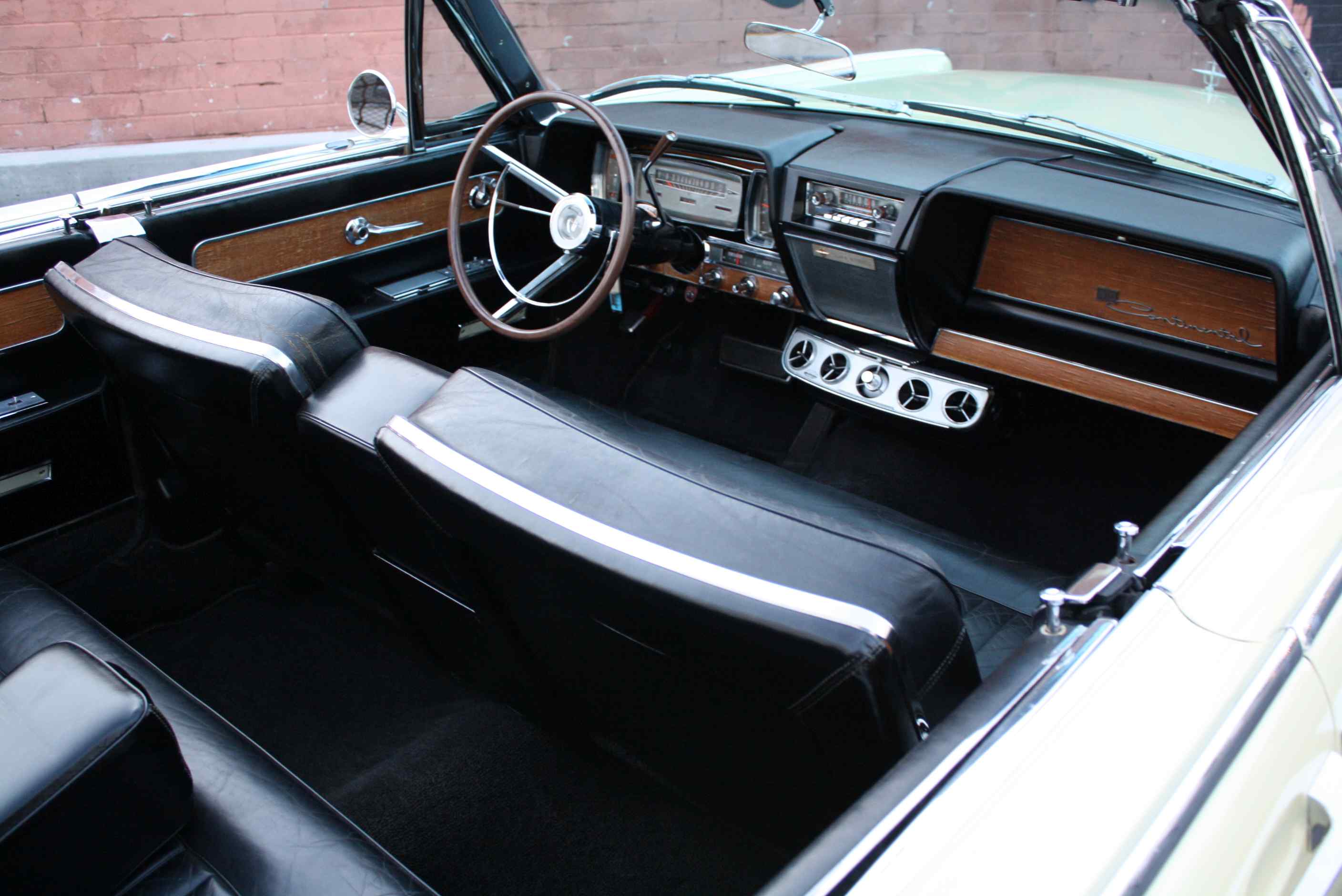1961 Lincoln Continental Convertible