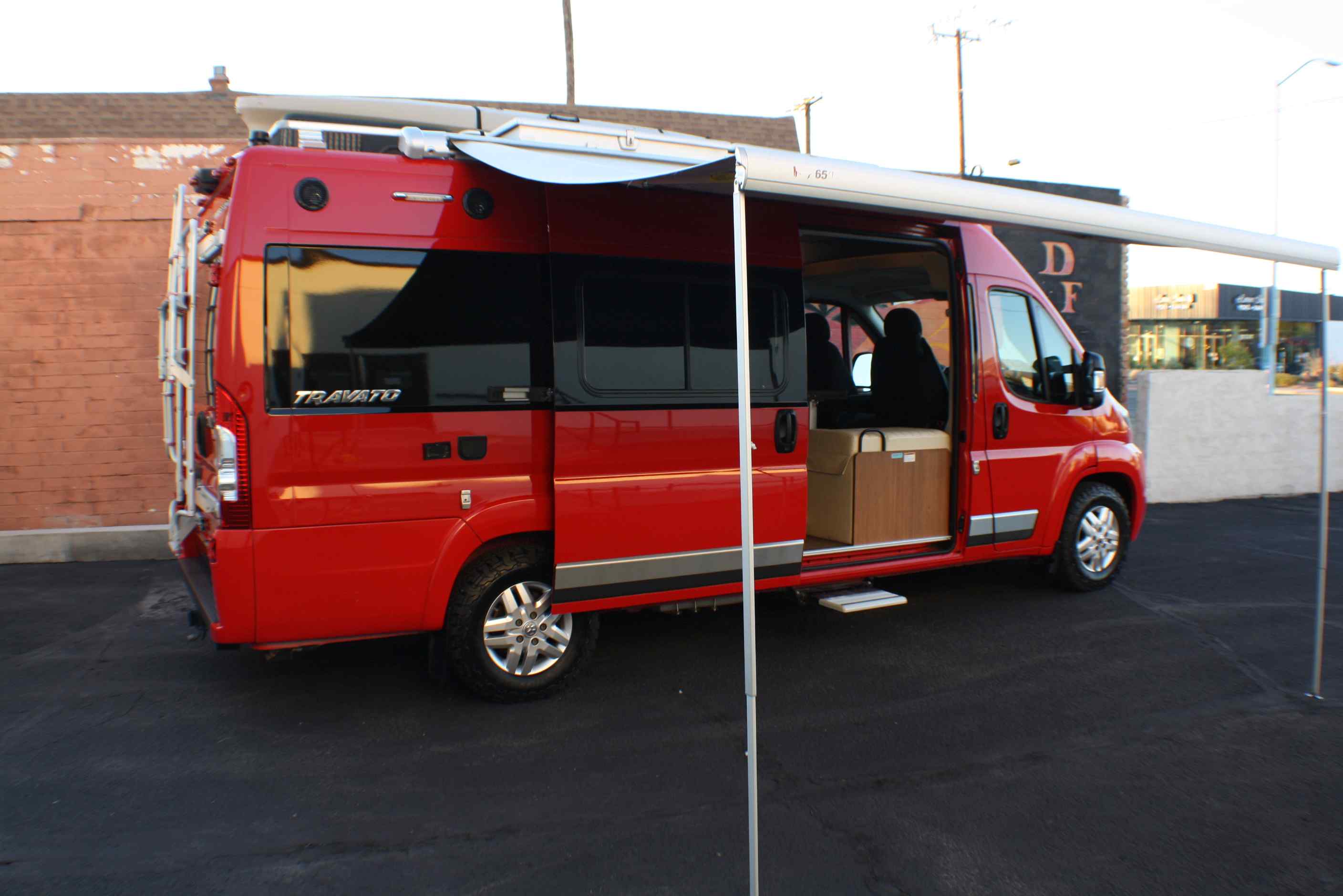 2015 Winnebago Travato