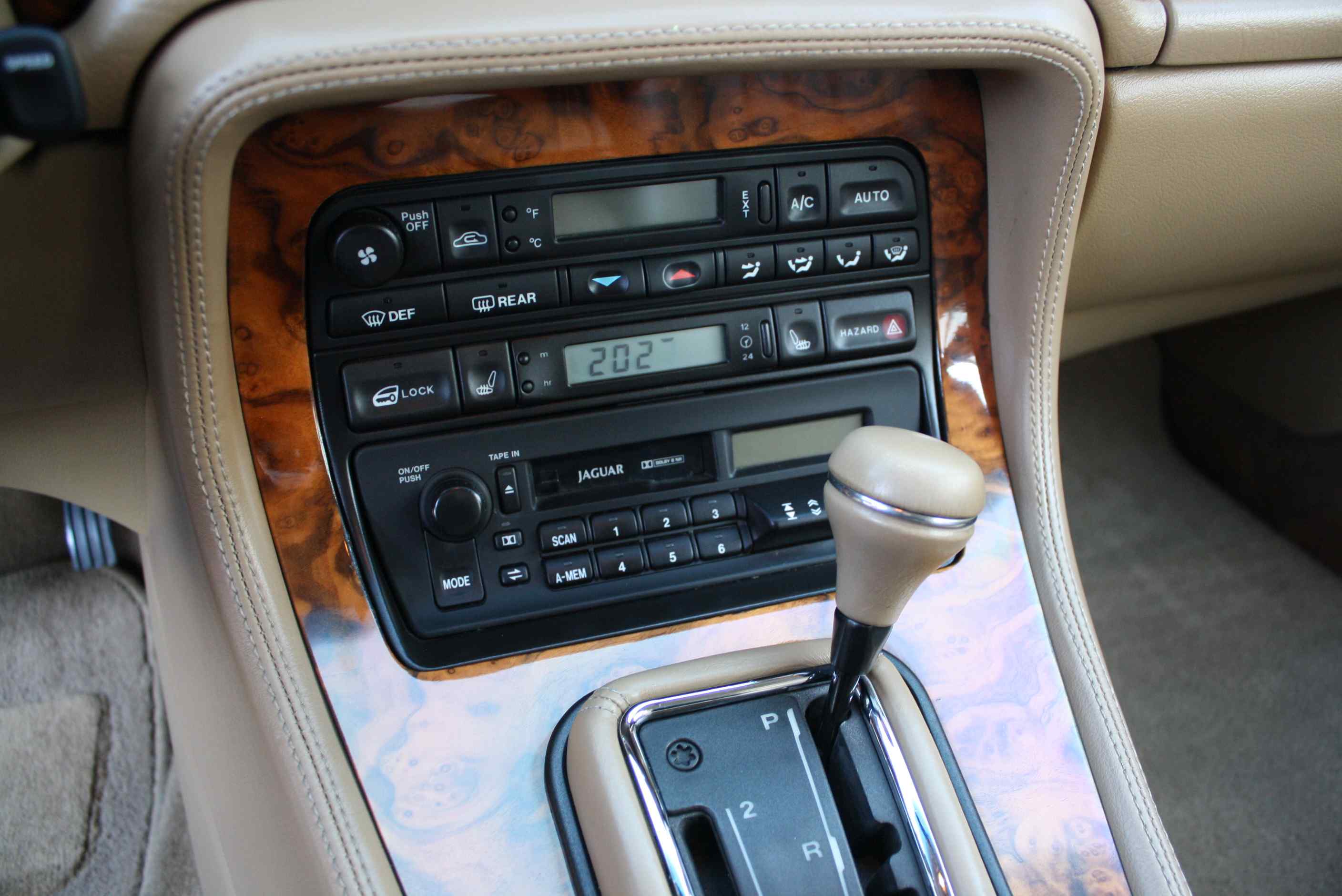 1995 Jaguar XJ6