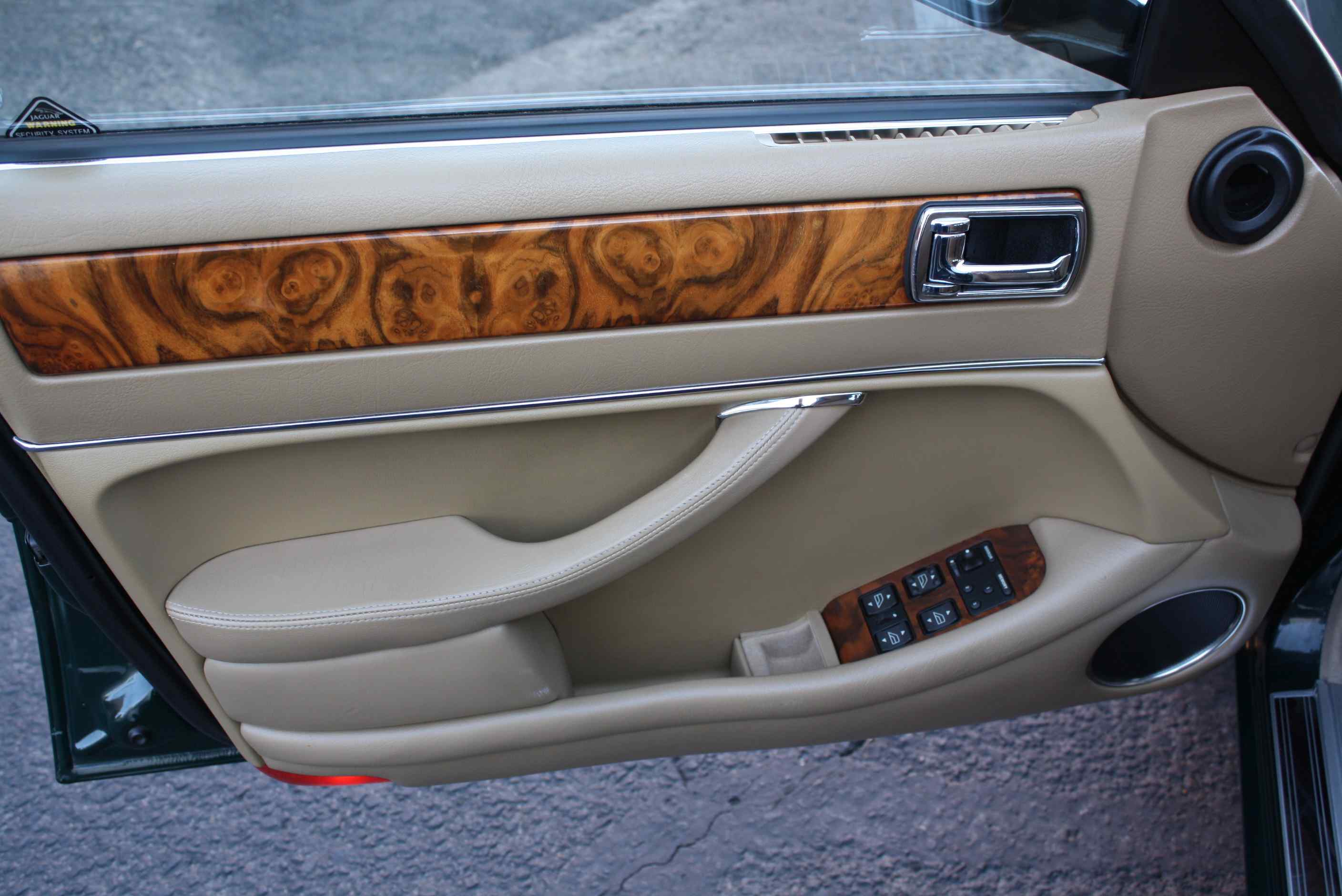 1995 Jaguar XJ6