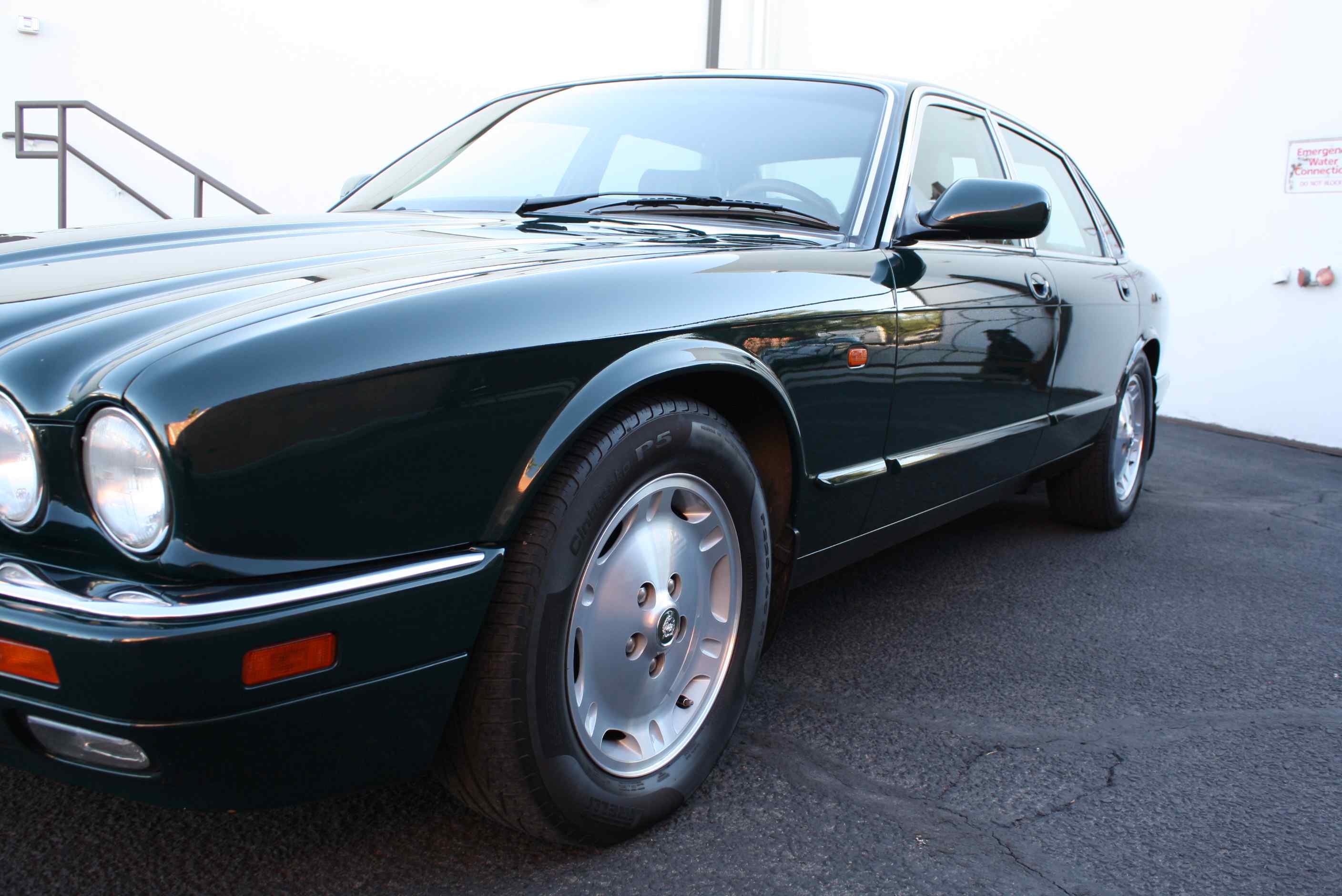 1995 Jaguar XJ6