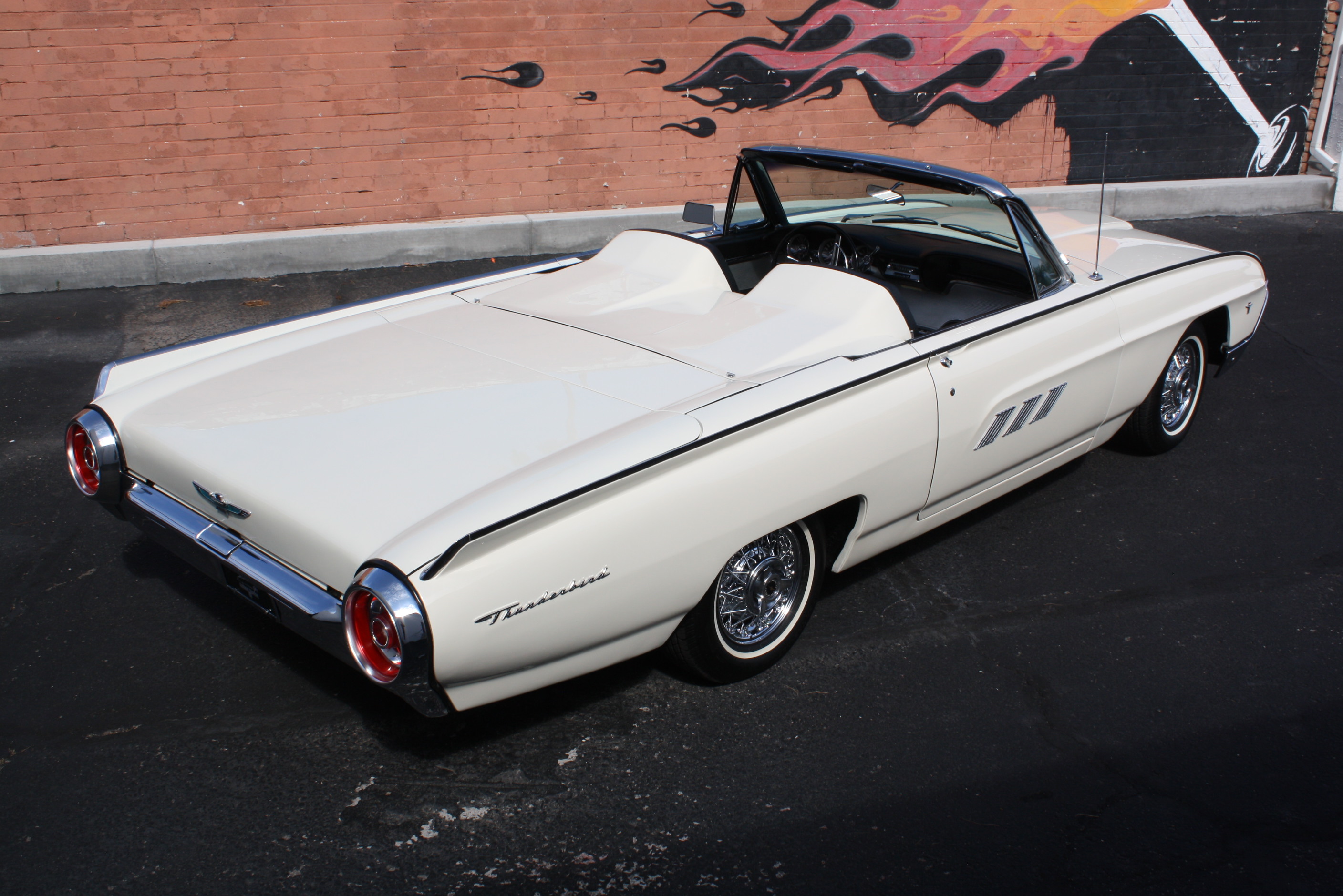 1963 Ford Thunderbird Sports Roadster