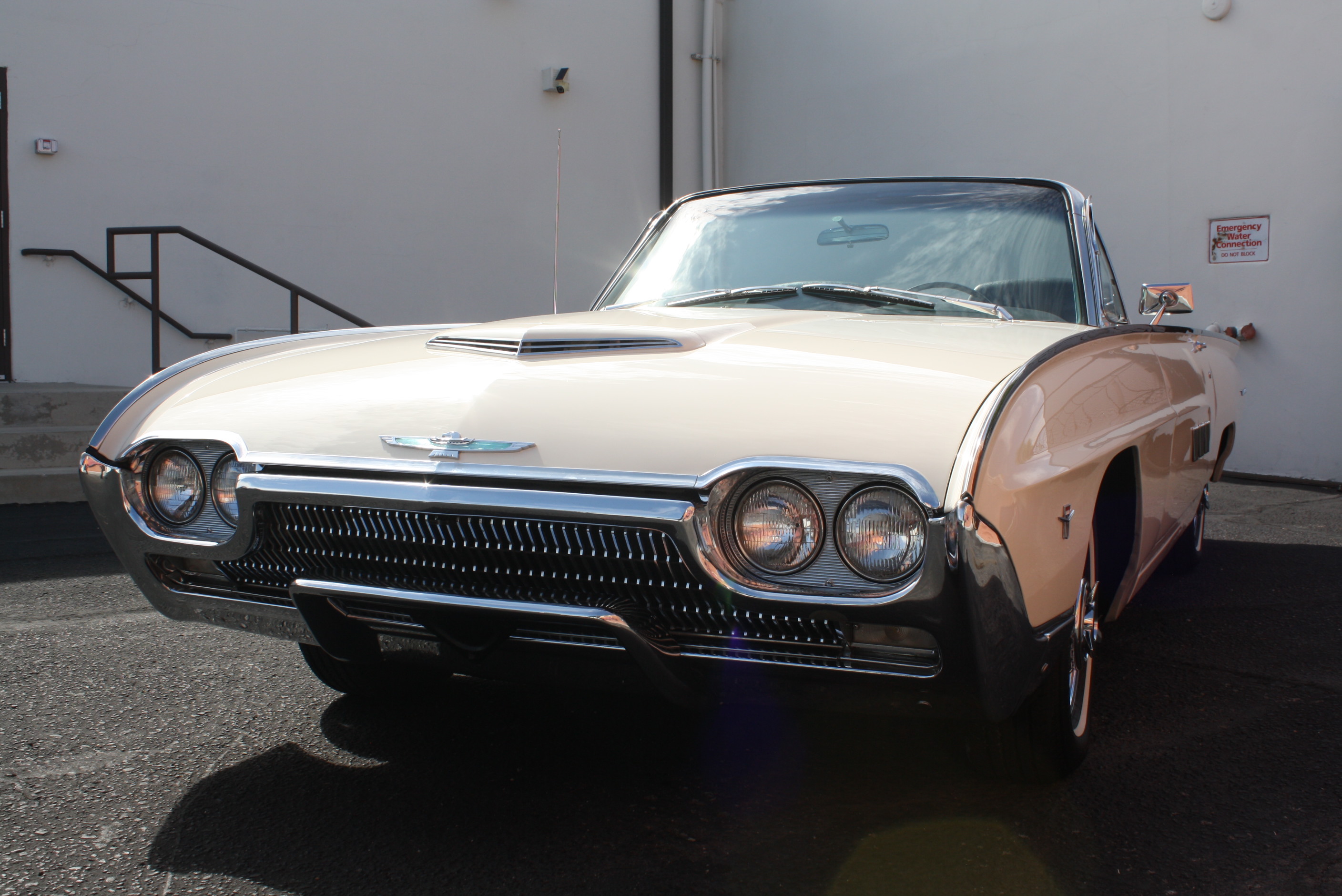 1963 Ford Thunderbird Sports Roadster
