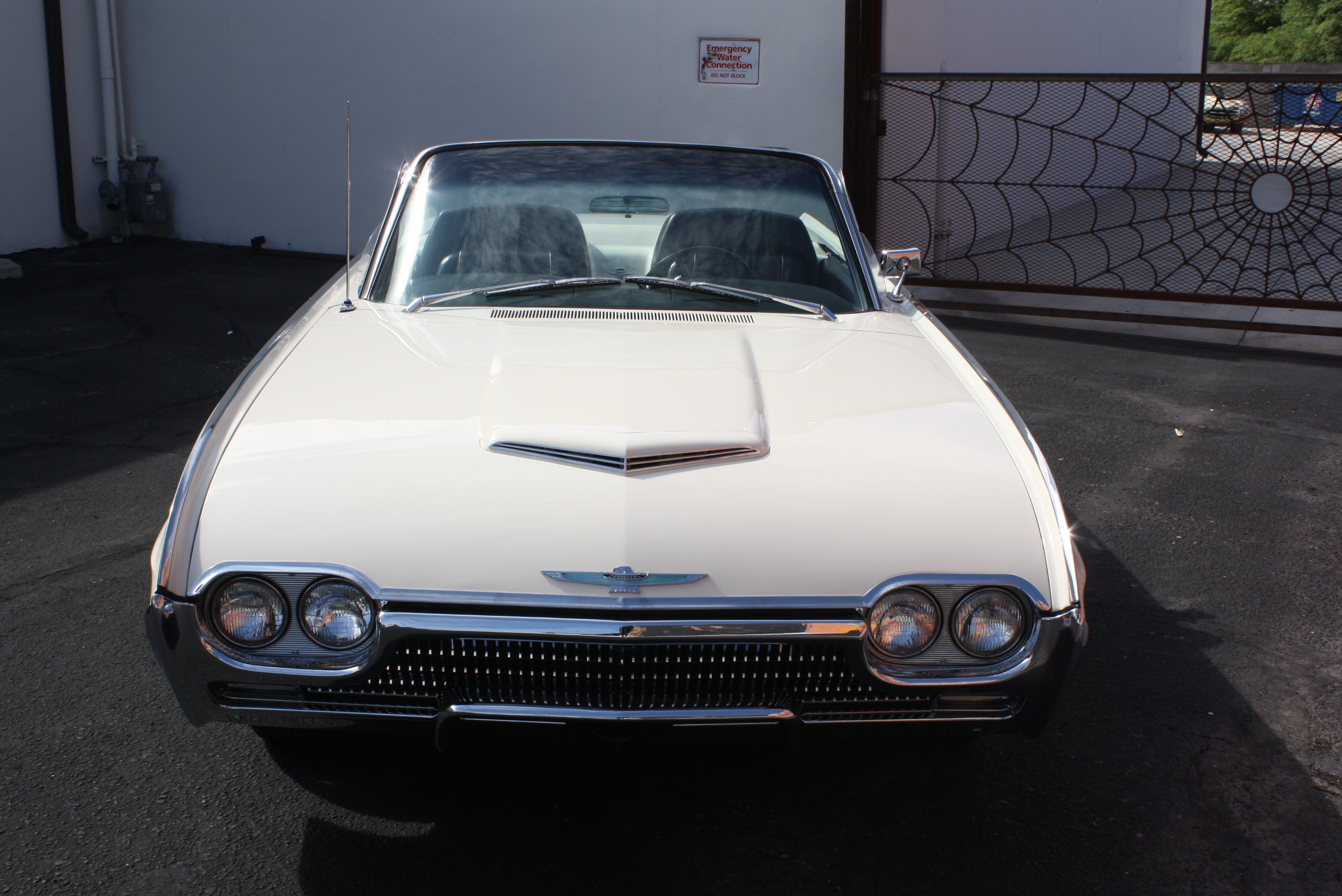 1963 Ford Thunderbird Sports Roadster