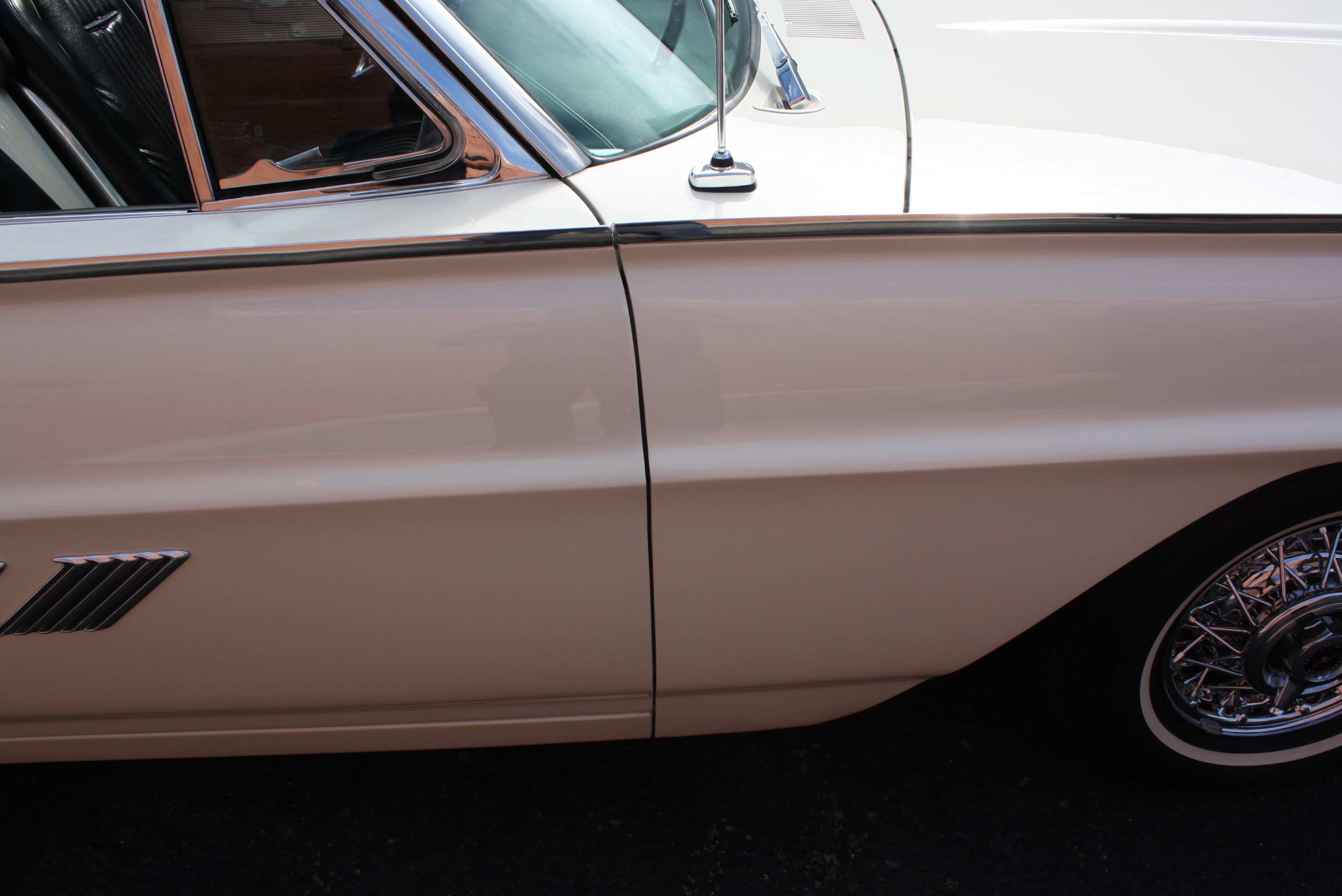 1963 Ford Thunderbird Sports Roadster