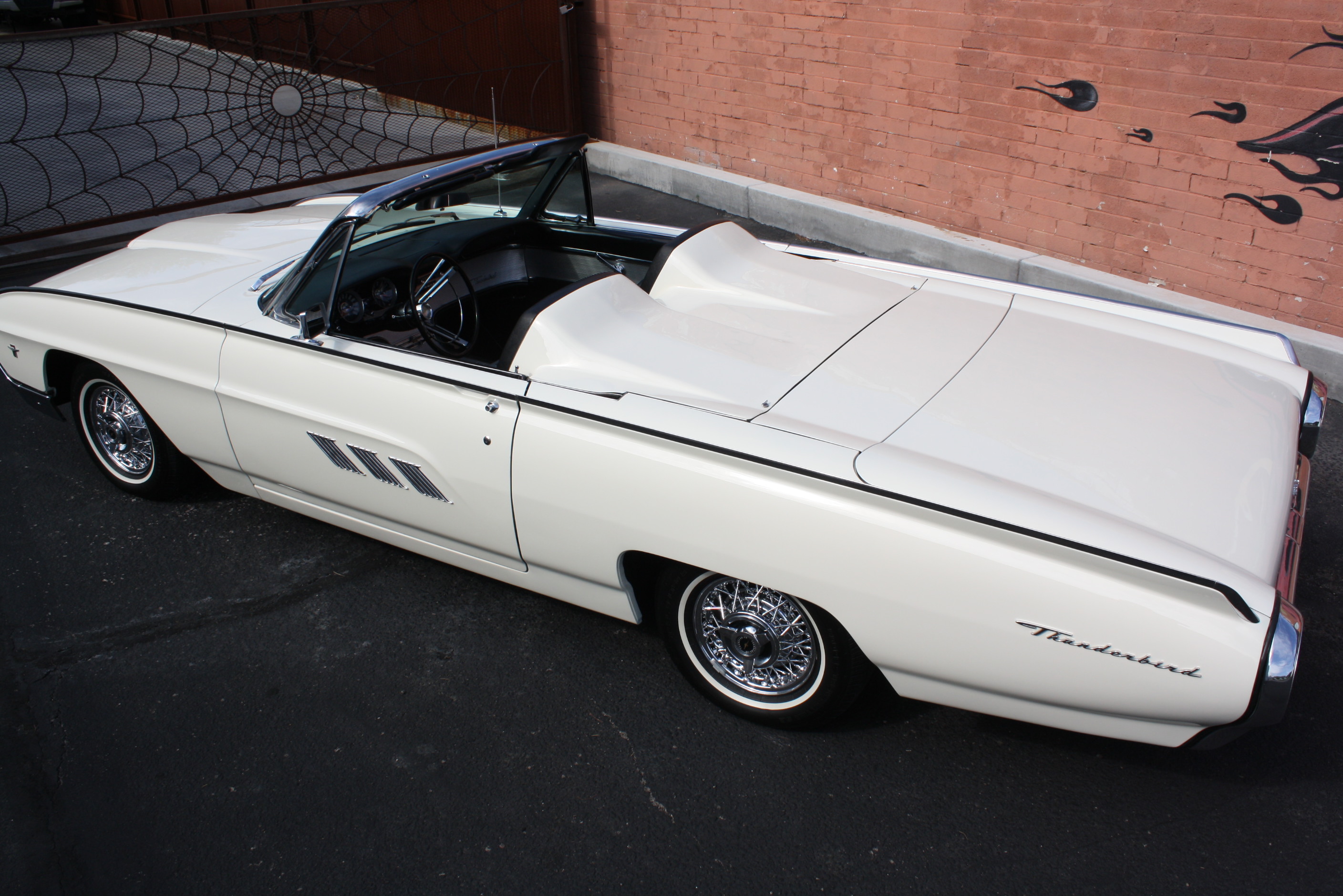 1963 Ford Thunderbird Sports Roadster