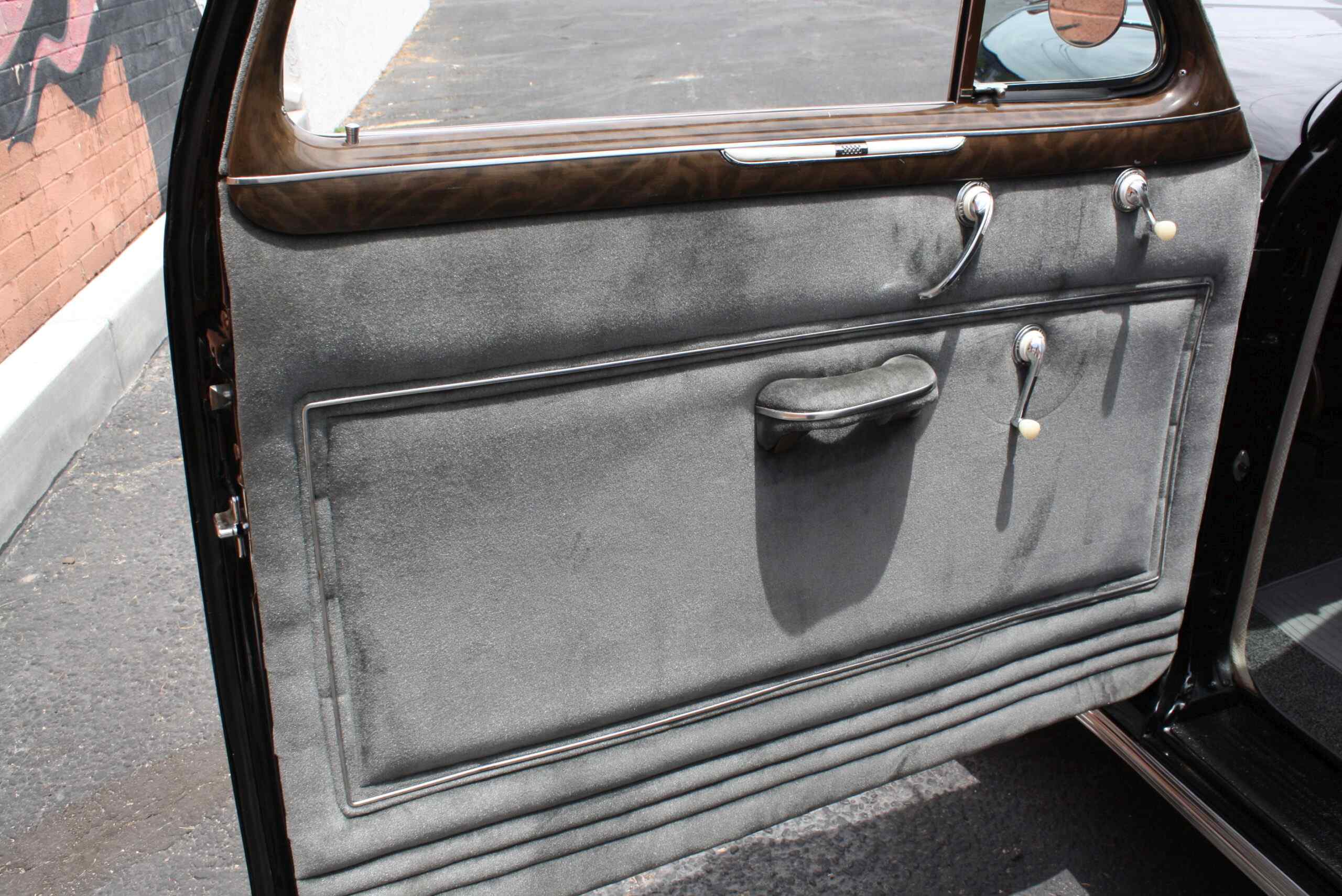 1941 Buick Super Torpedo Sedan