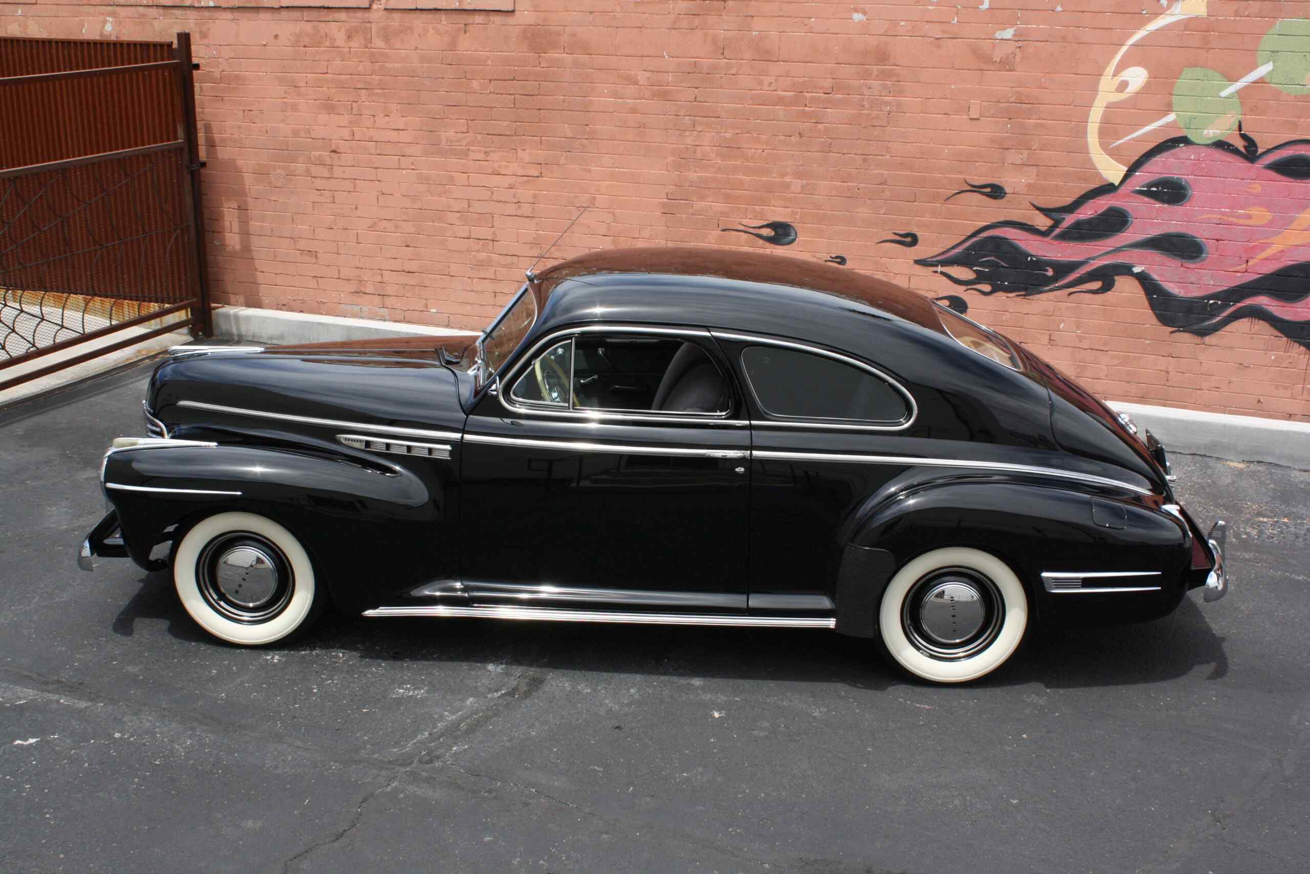 1941 Buick Super Torpedo Sedan
