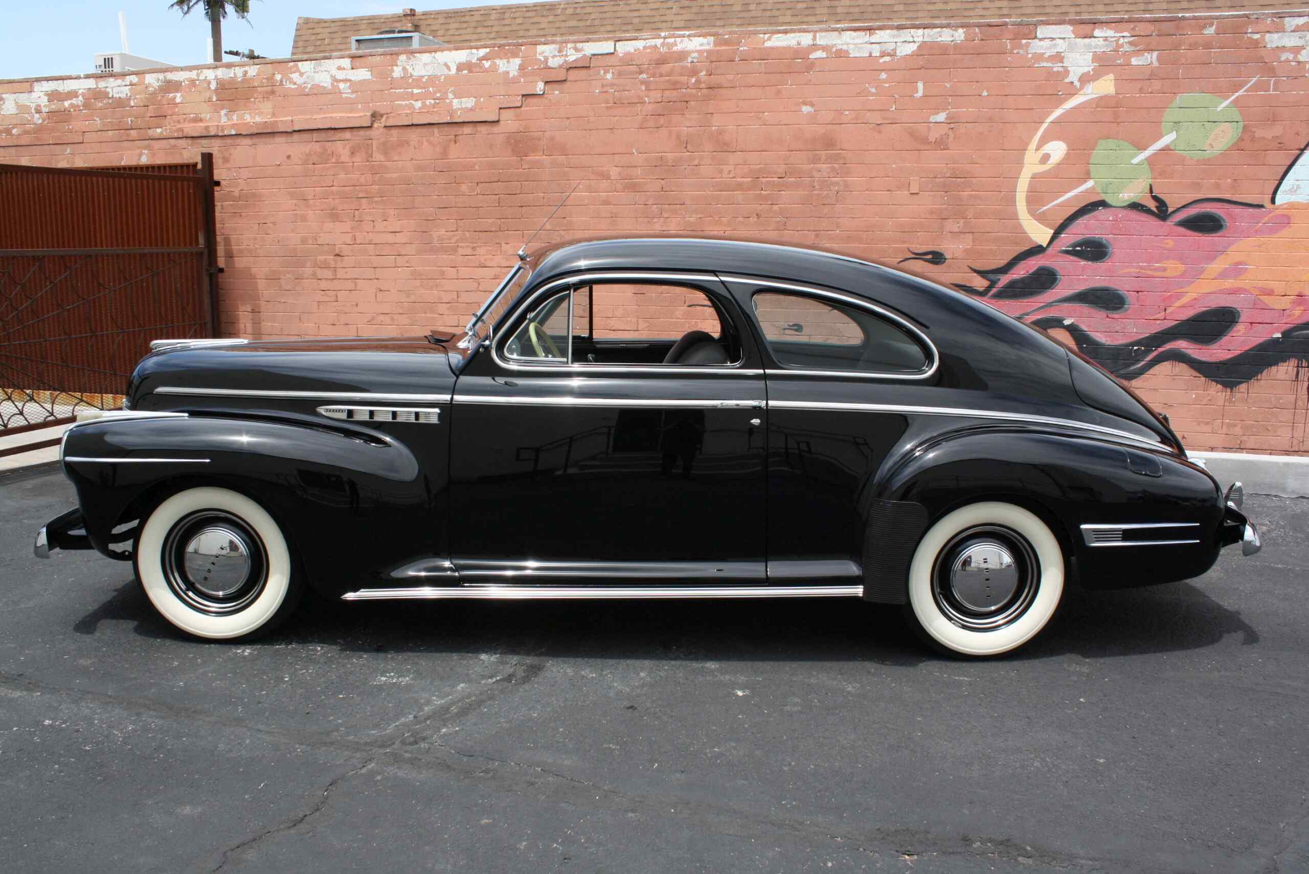 1941 Buick Super Torpedo Sedan