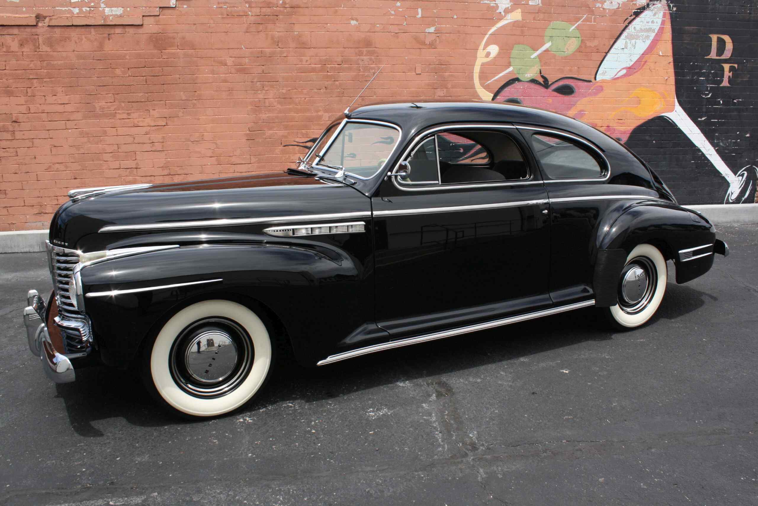 1941 Buick Super Torpedo Sedan