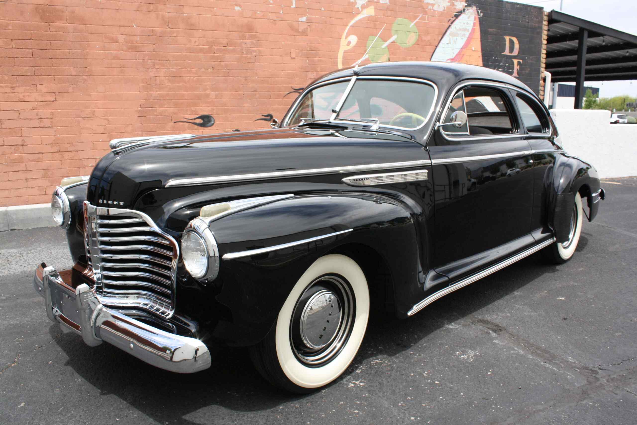 1941 Buick Super Torpedo Sedan