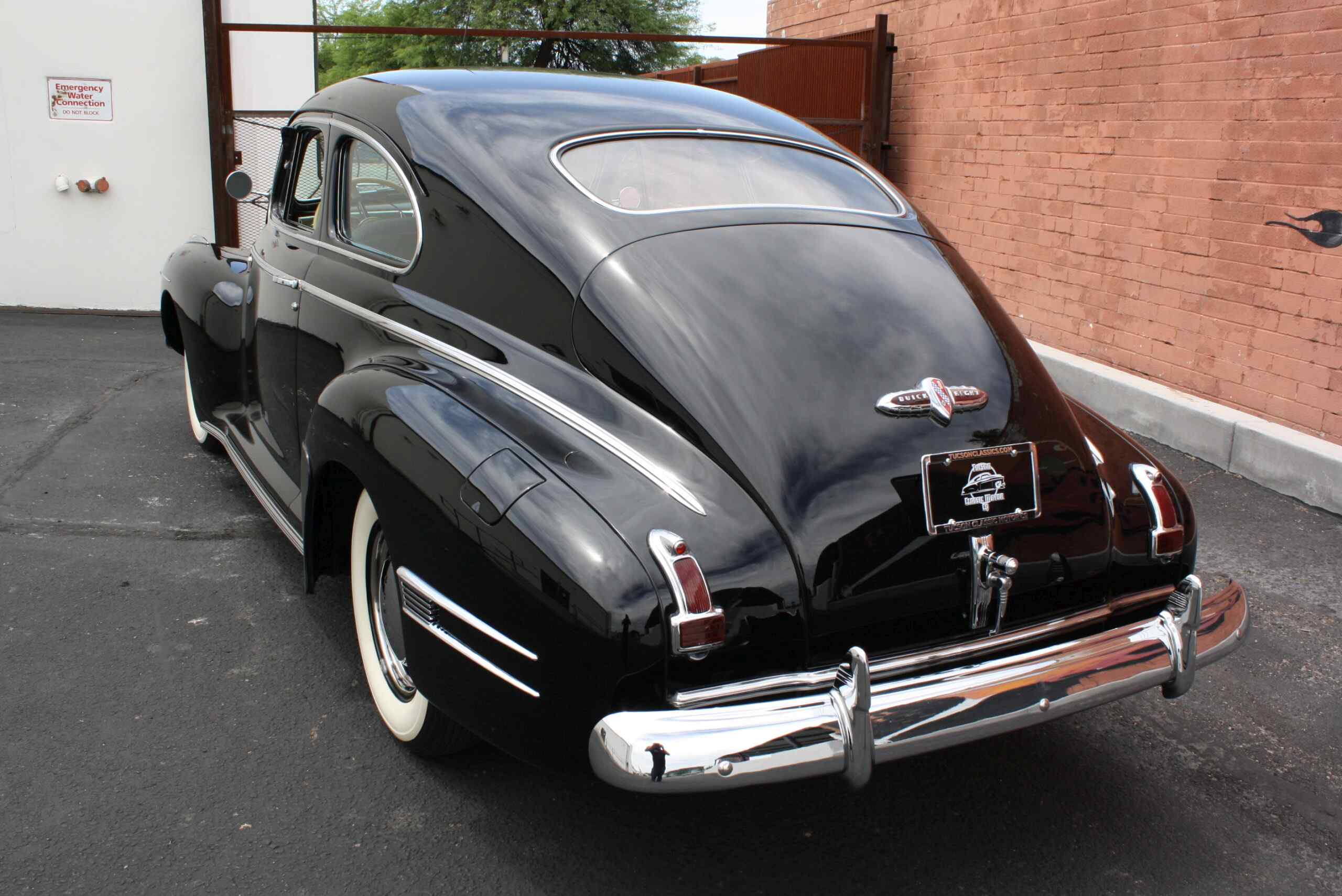 1941 Buick Super Torpedo Sedan