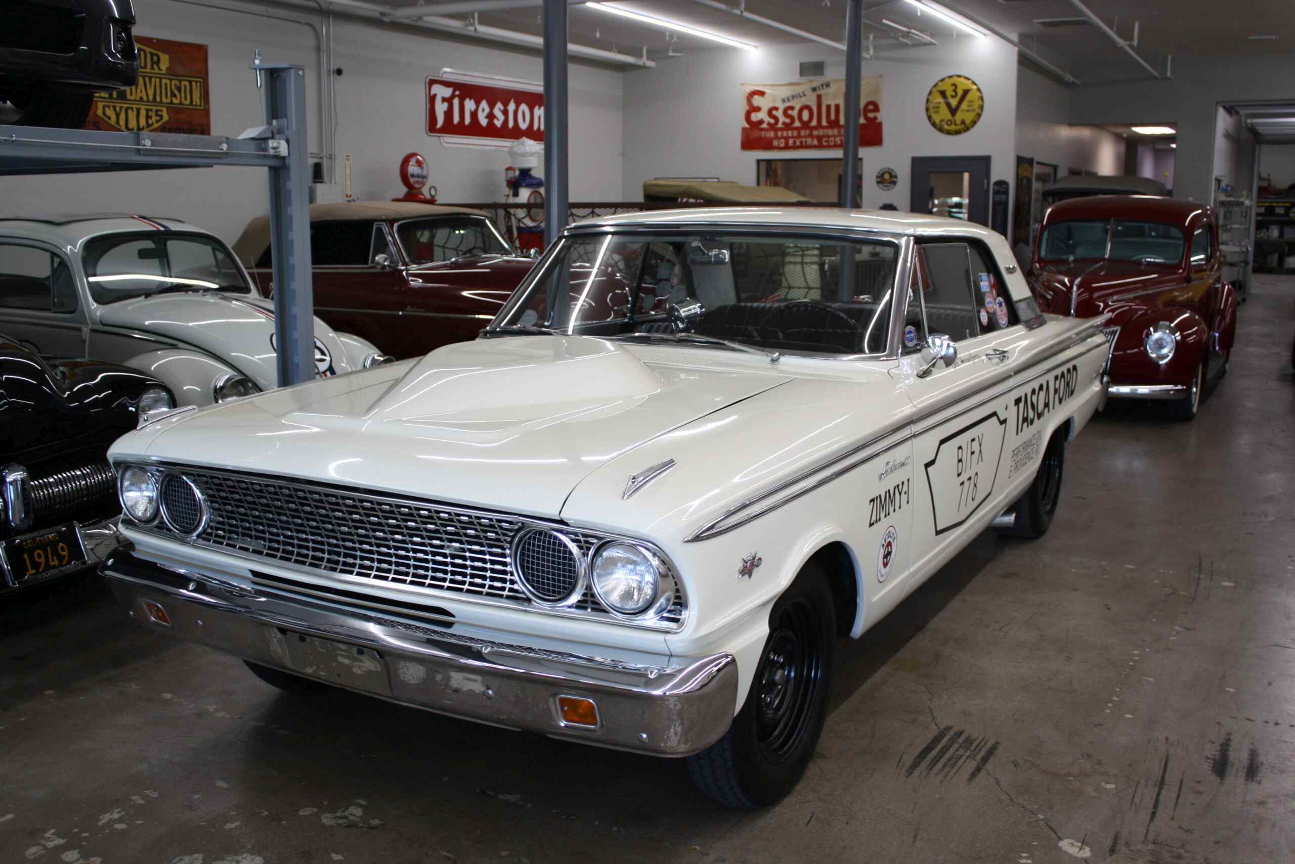 1963 Fairlane B/FX Thunderbolt.